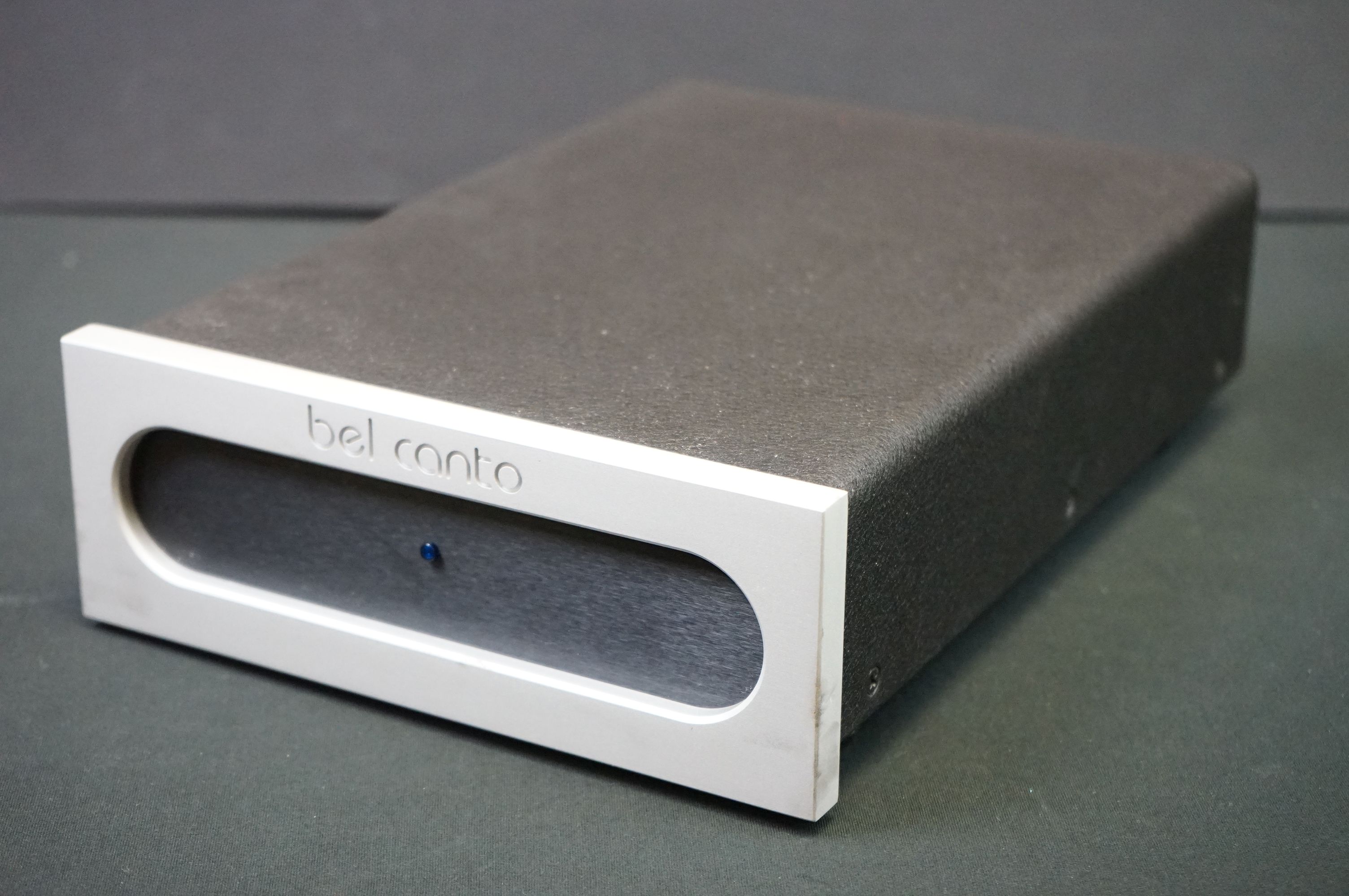 Music Equipment - Bel Canto Design DAC 1.7 DAC Headphone Amp and Level Control, a Bel Canto VBS1 - Image 7 of 9