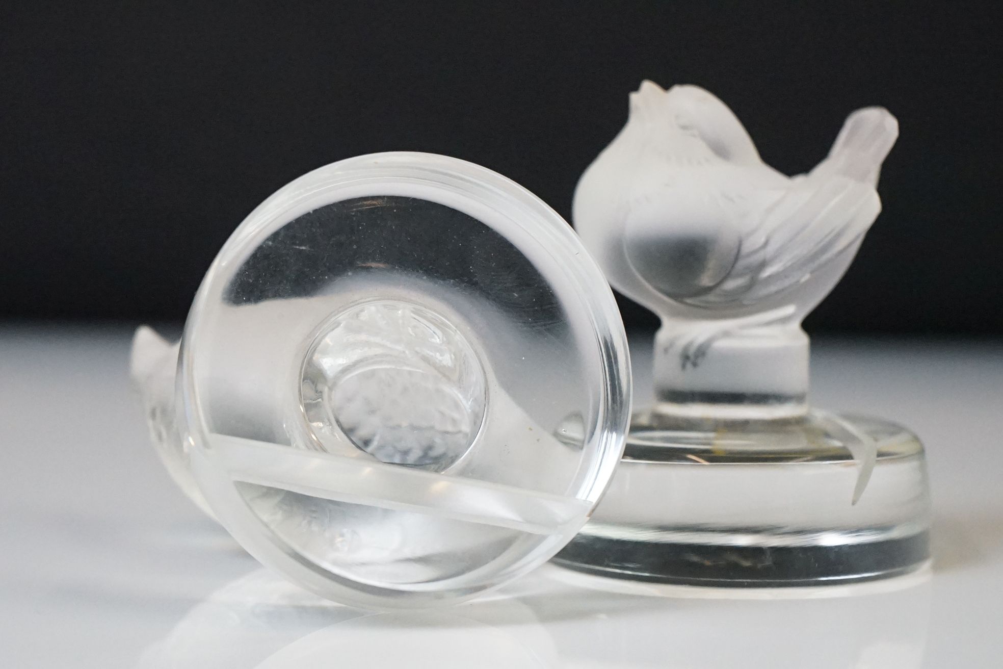 Lalique France - Boxed Set of six birds and fish glass menu holders, circa 1950s, to include a koi - Image 3 of 8