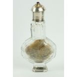 Late 17th/ early 18th century glass and white metal scent bottle, bottle form, the hinged lid with