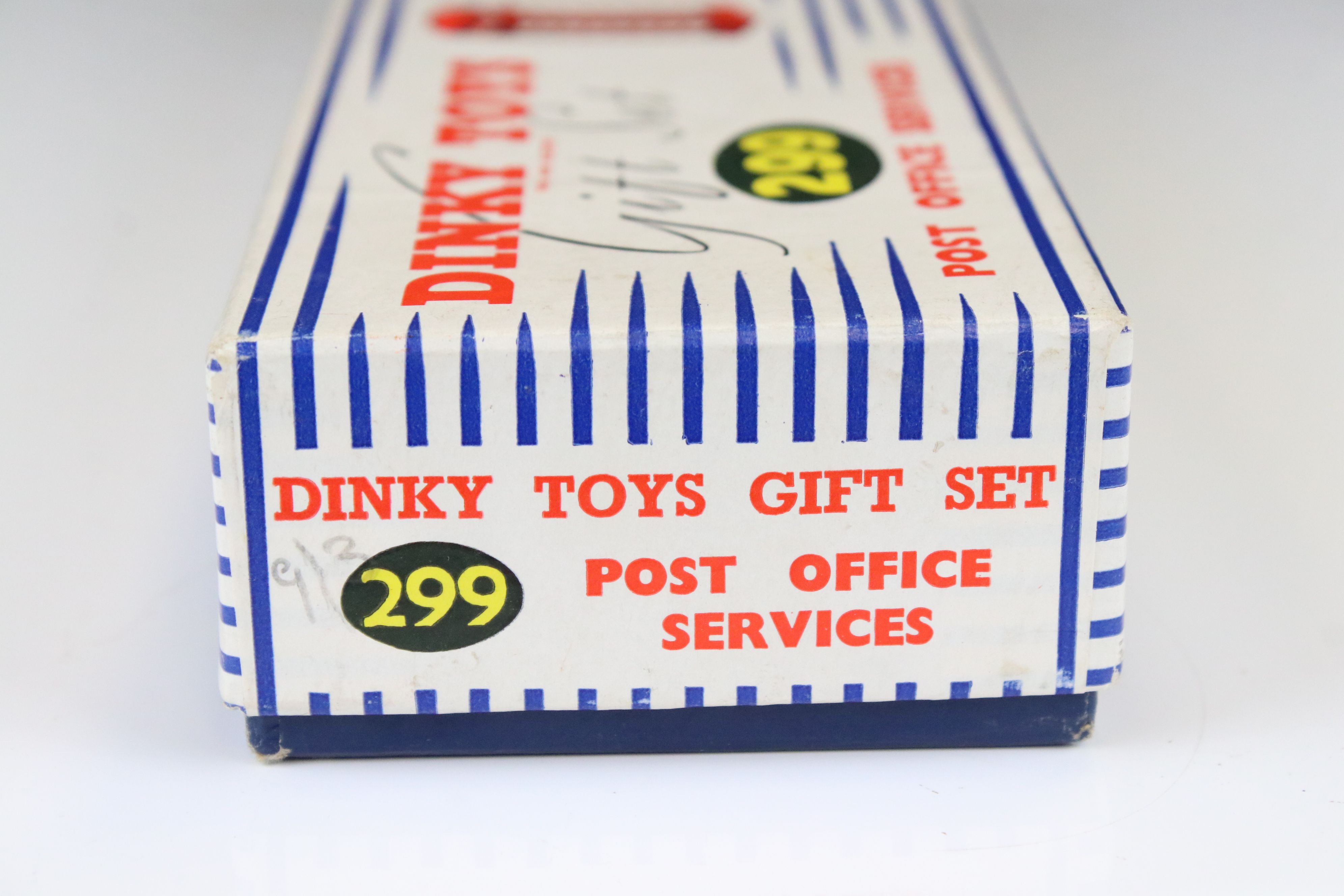 Boxed Dinky 299 Post Office Services Gift Set, includes 260 Royal Mail Van, 261 Telephone Service - Image 20 of 20