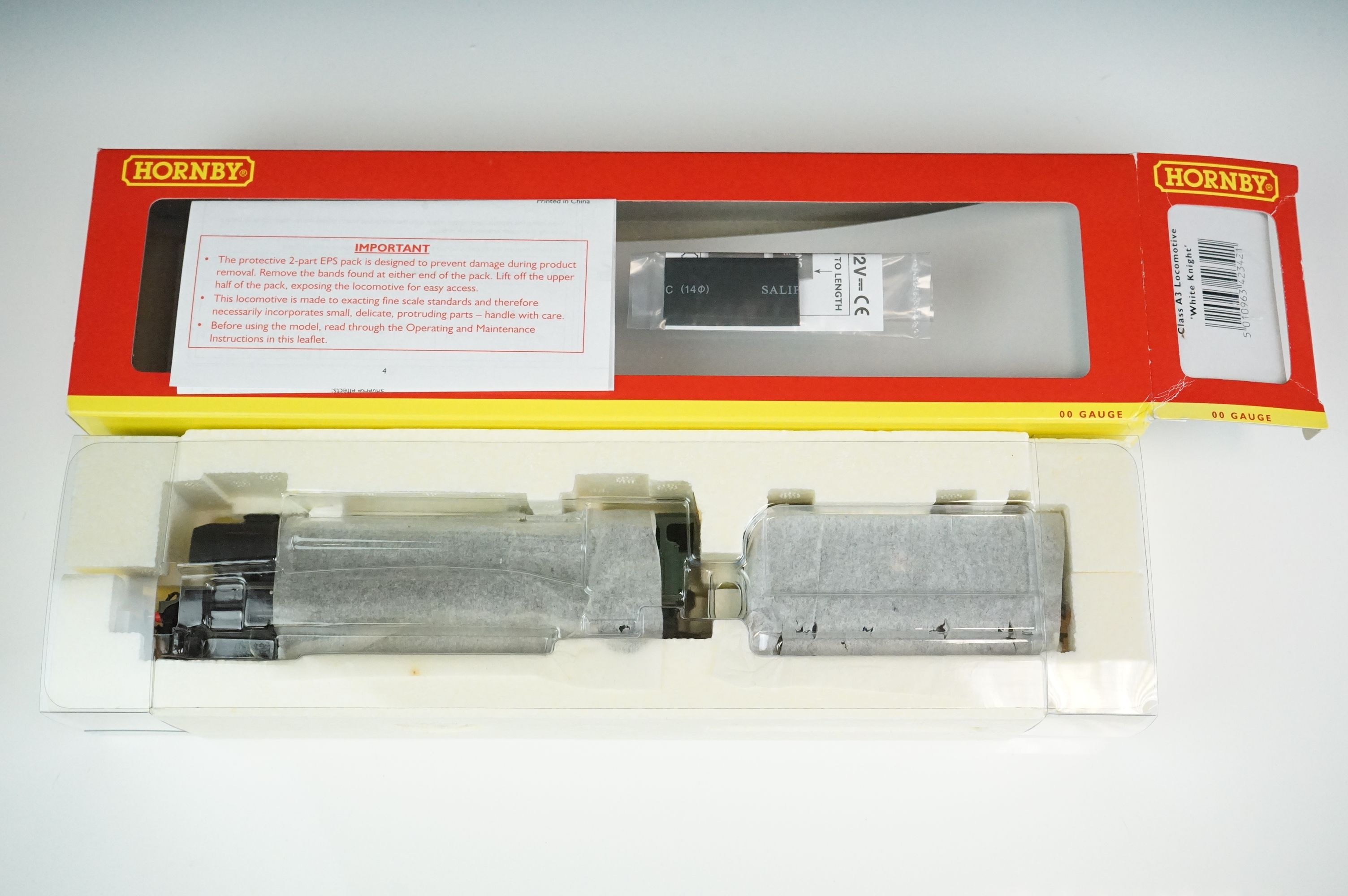 Two boxed Hornby OO gauge DCC Ready locomotives to include R2404 BR (Late) 4-6-0 6800 Grange Class - Image 3 of 5