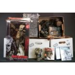 Collection Alien & Predator figures to include Hot Toys AvP She Predator Machiko (with tatty box,