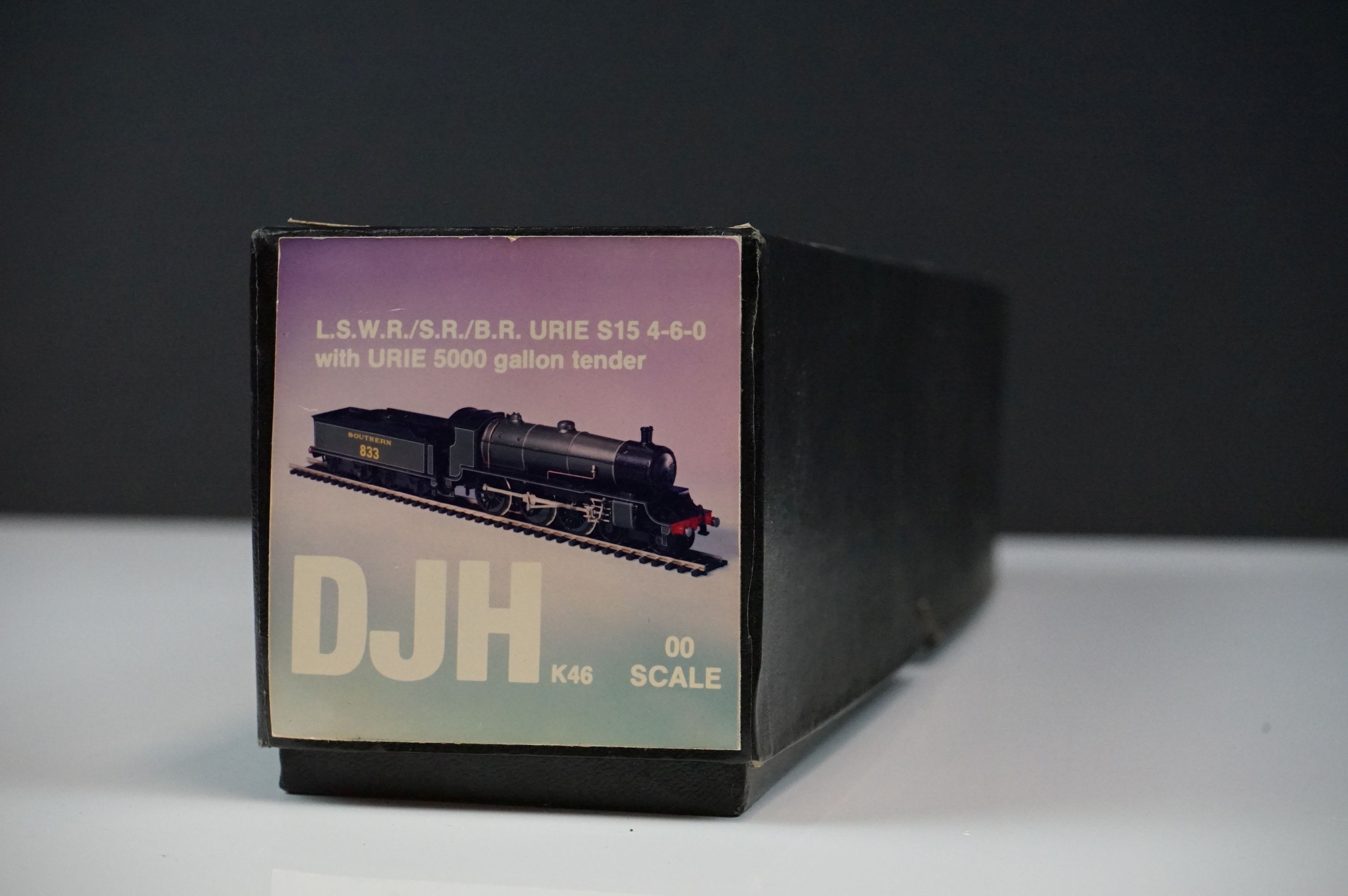 Boxed DJH OO gauge LSWR/SR/BR URIE S15 4-6-0 with URIE 5000 gallon tender cast metal locomotive - Image 3 of 3