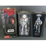 Star Wars - Three boxed Sideshow Collectible Figures to include 2162 1/6 501st Legion Clone Trooper,