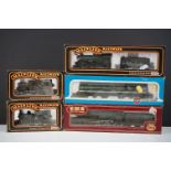 Five boxed OO gauge locomotives to include 3 x Pailtoy Mainline (37058 0-6-0 2251 Collett GWR green,