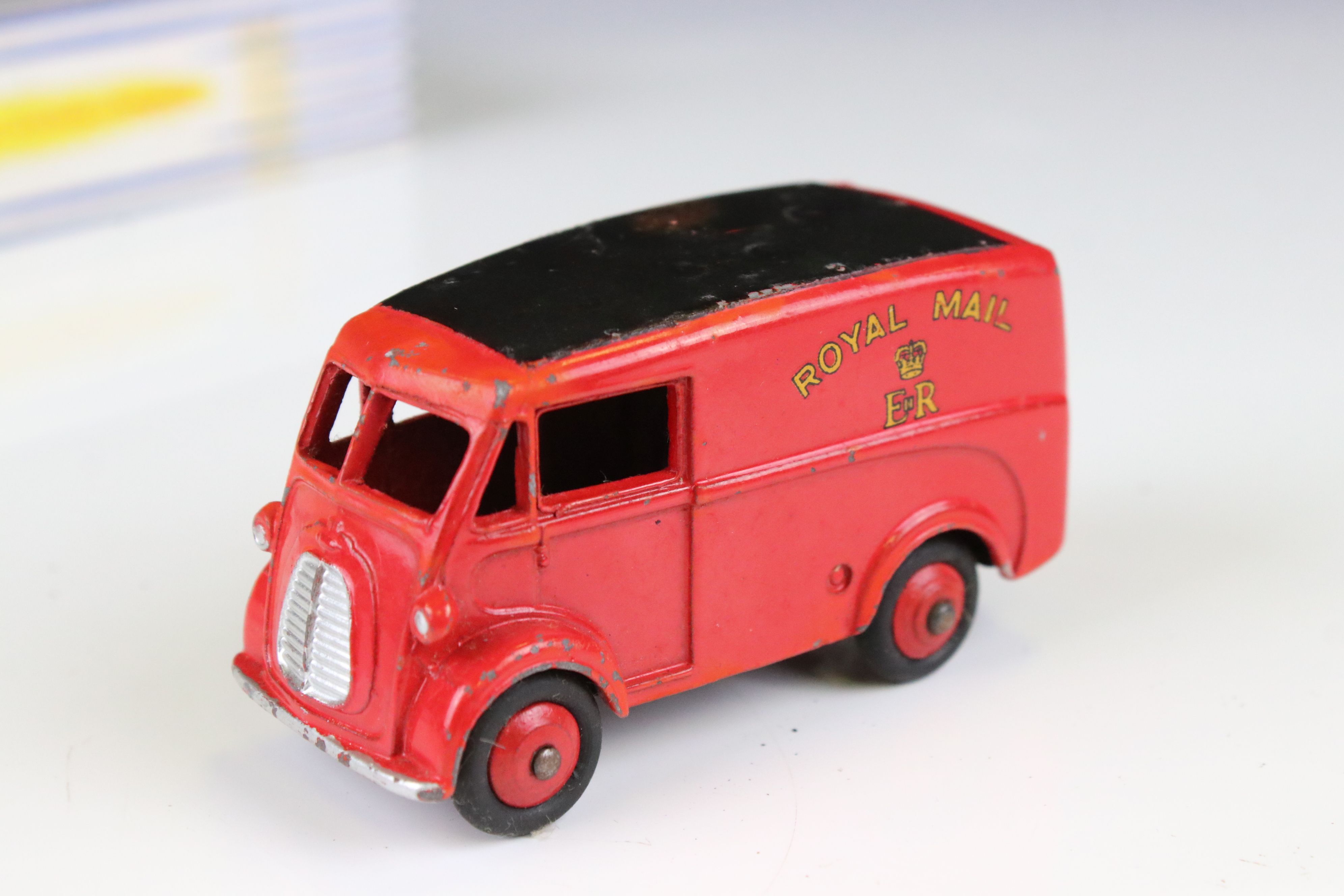 Boxed Dinky 299 Post Office Services Gift Set, includes 260 Royal Mail Van, 261 Telephone Service - Image 10 of 20