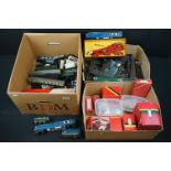 Collection of OO gauge model railway to include 4 x locomotives, 20 x items of rolling stock,