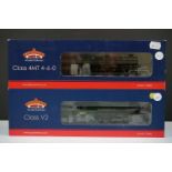 Two boxed Bachmann OO gauge locomotives to include 31116 Standard Class 4MT 75069 BR1B Tender BR