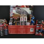 Star Wars - 22 Boxed Revell plastic model kits to include Easykit examples, 06752 Millennium Falcon,