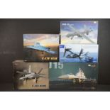 Five boxed diecast model aircraft models to include Boeing V-22 Osprey and 4 x Air Force 1 models