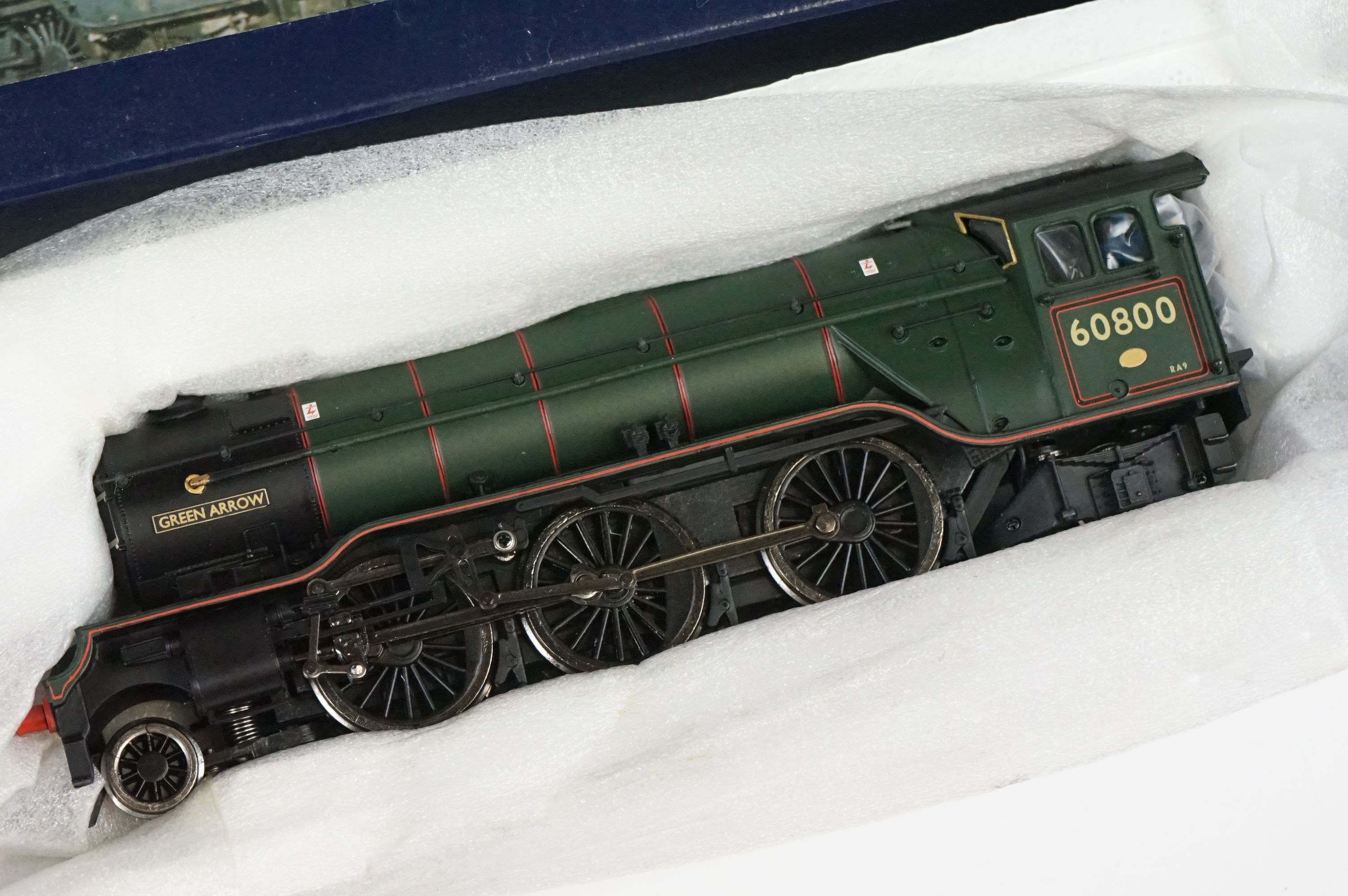 Three boxed Bachmann OO gauge locomotives to include 31550 V2 60800 Green Arrow BR green l/crest, - Image 8 of 10