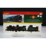 Boxed Hornby OO gauge R2169 BR 4-6-2 Clan Line Merchant Navy Class Super Detail locomotive