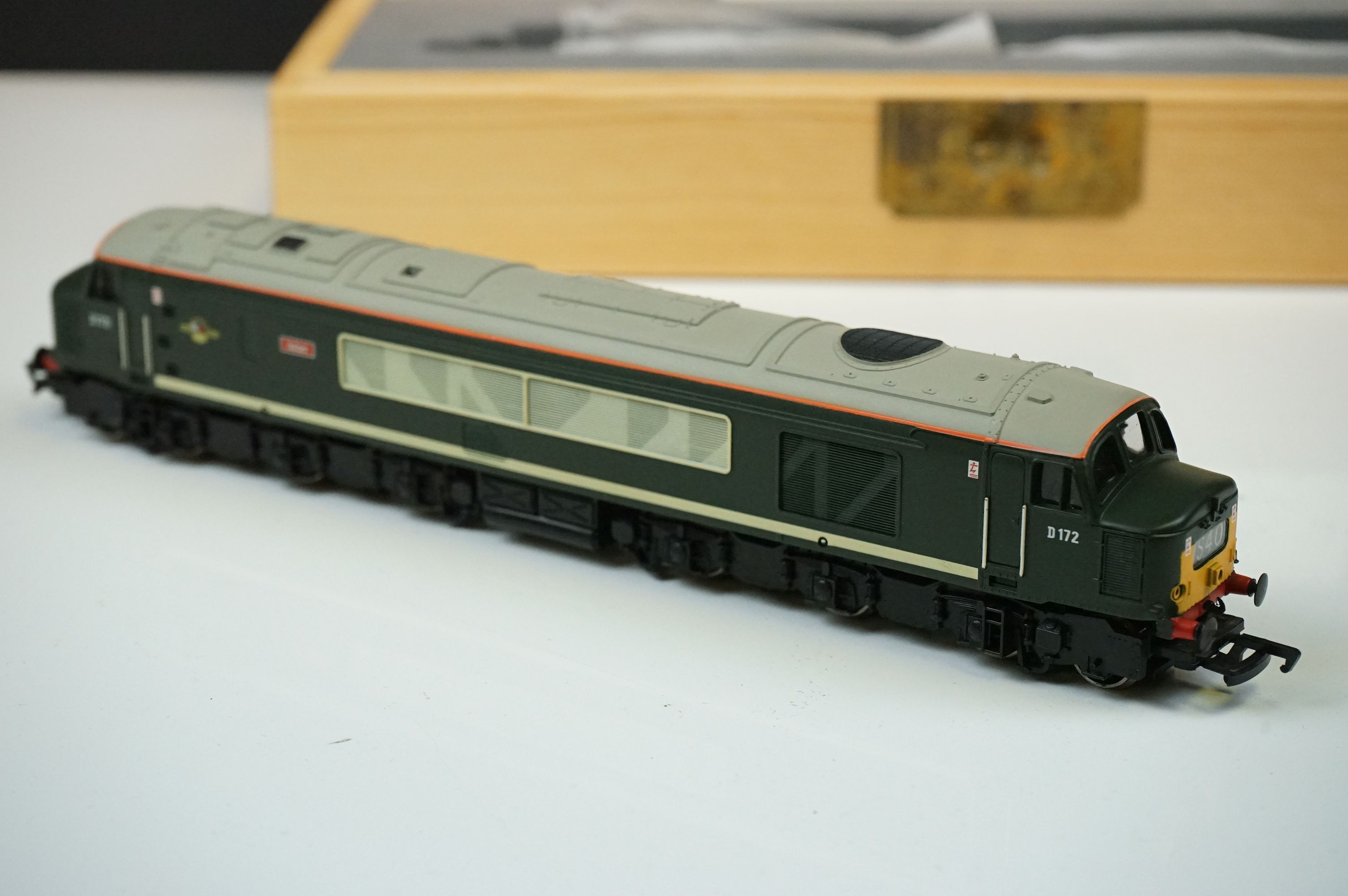 Cased 4ltd edn Bachmann OO gauge Ixion D172 locomotive with certificate and unused decals - Image 3 of 5