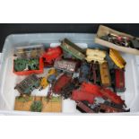 18 Hornby O gauge items of rolling stock to include Jacobs Biscuits van, Redline tanker, Shell