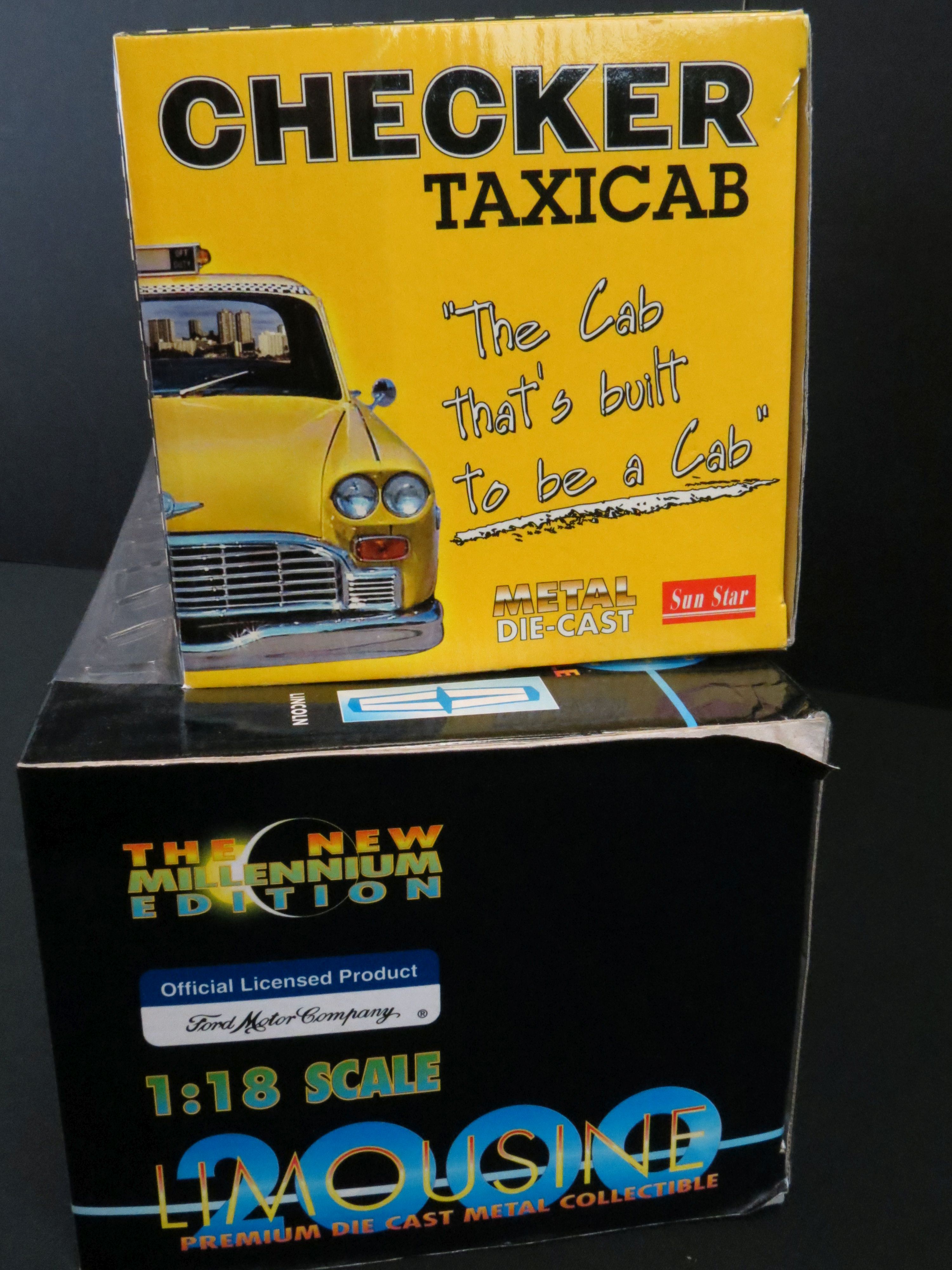 Two boxed Sun Star 1/18 diecast models to include 2501 Checker Taxicab and The New Millennium - Image 4 of 5