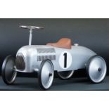 Contemporary Great Gizmos Ltd ride on vintage style metal racing car in silver, race number 1, gd