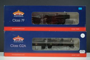 Two boxed Bachmann OO gauge locomotives to include 31011 Class 7F 53809 BR black late crest and