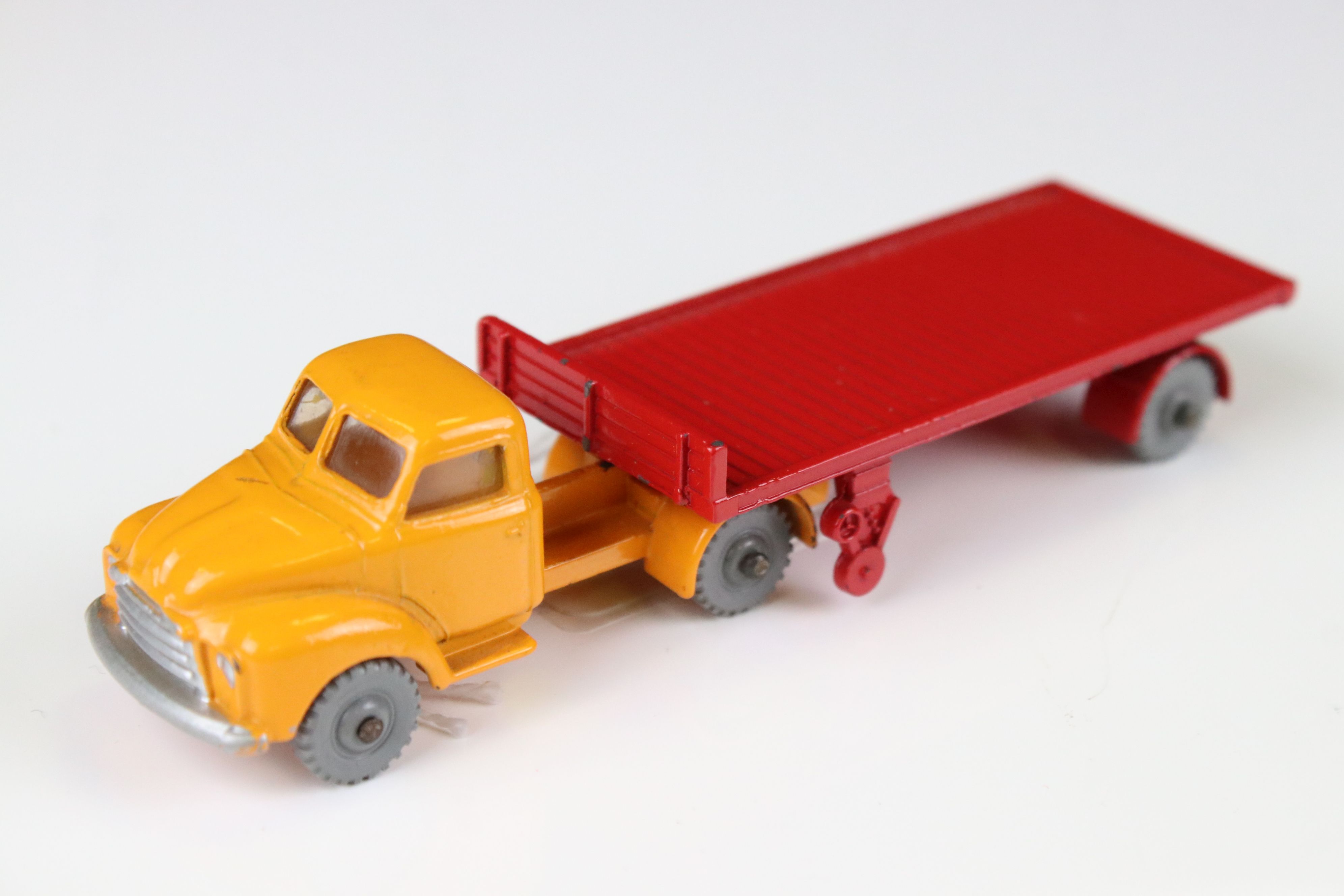 Two boxed Dinky Dublo diecast models to include 072 Bedford Articulated Flat Truck with yellow cab & - Image 8 of 14