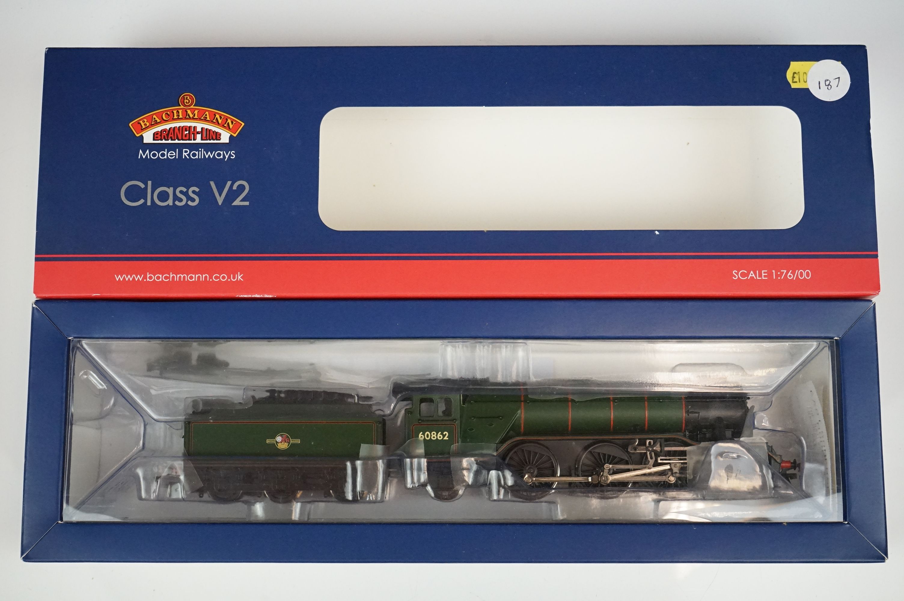 Two boxed Bachmann OO gauge locomotives to include 31116 Standard Class 4MT 75069 BR1B Tender BR - Image 4 of 6