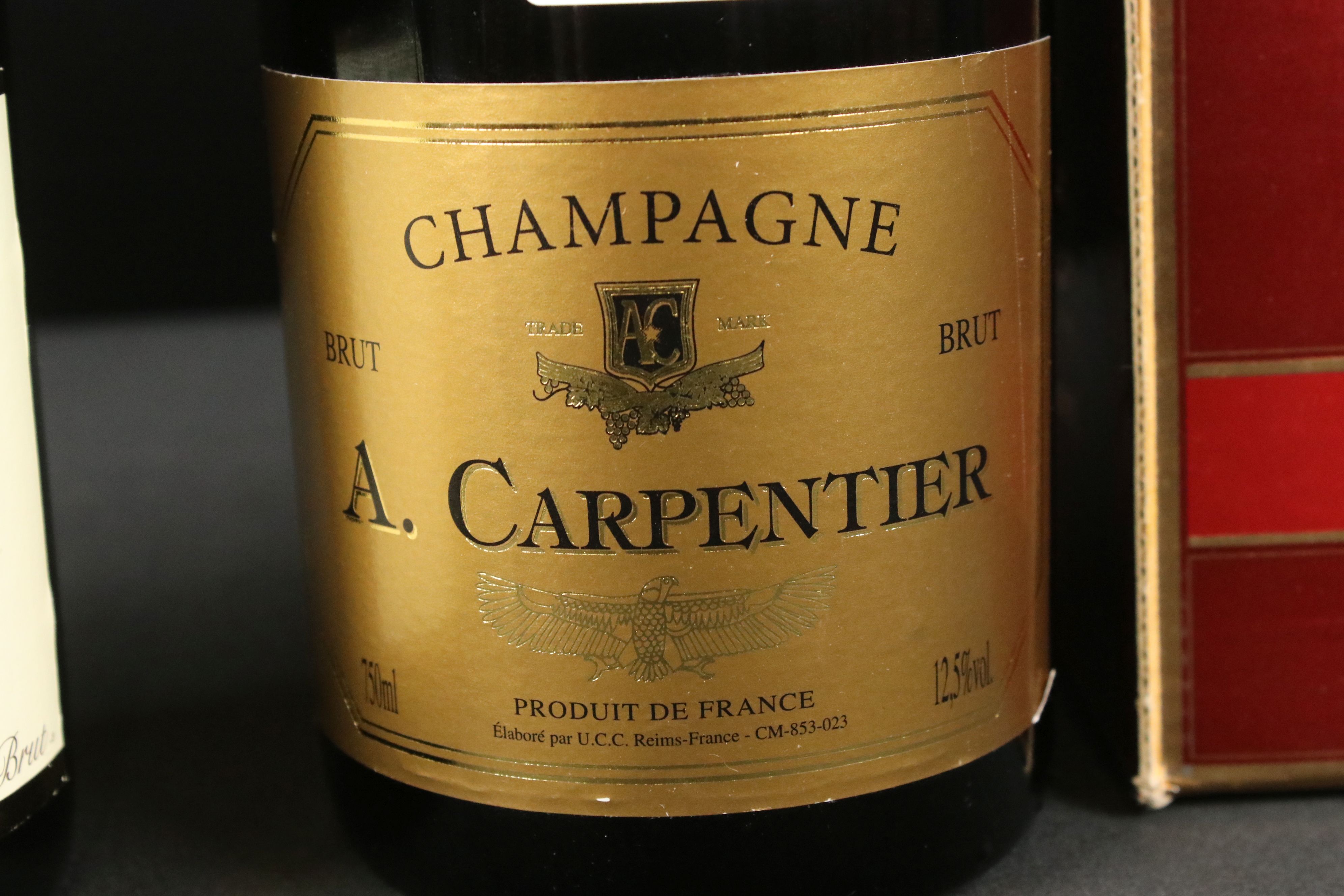 A collection of four bottles of Champagne to include A. Carpenter, Antoine De Clevecy, Moet & - Image 6 of 10