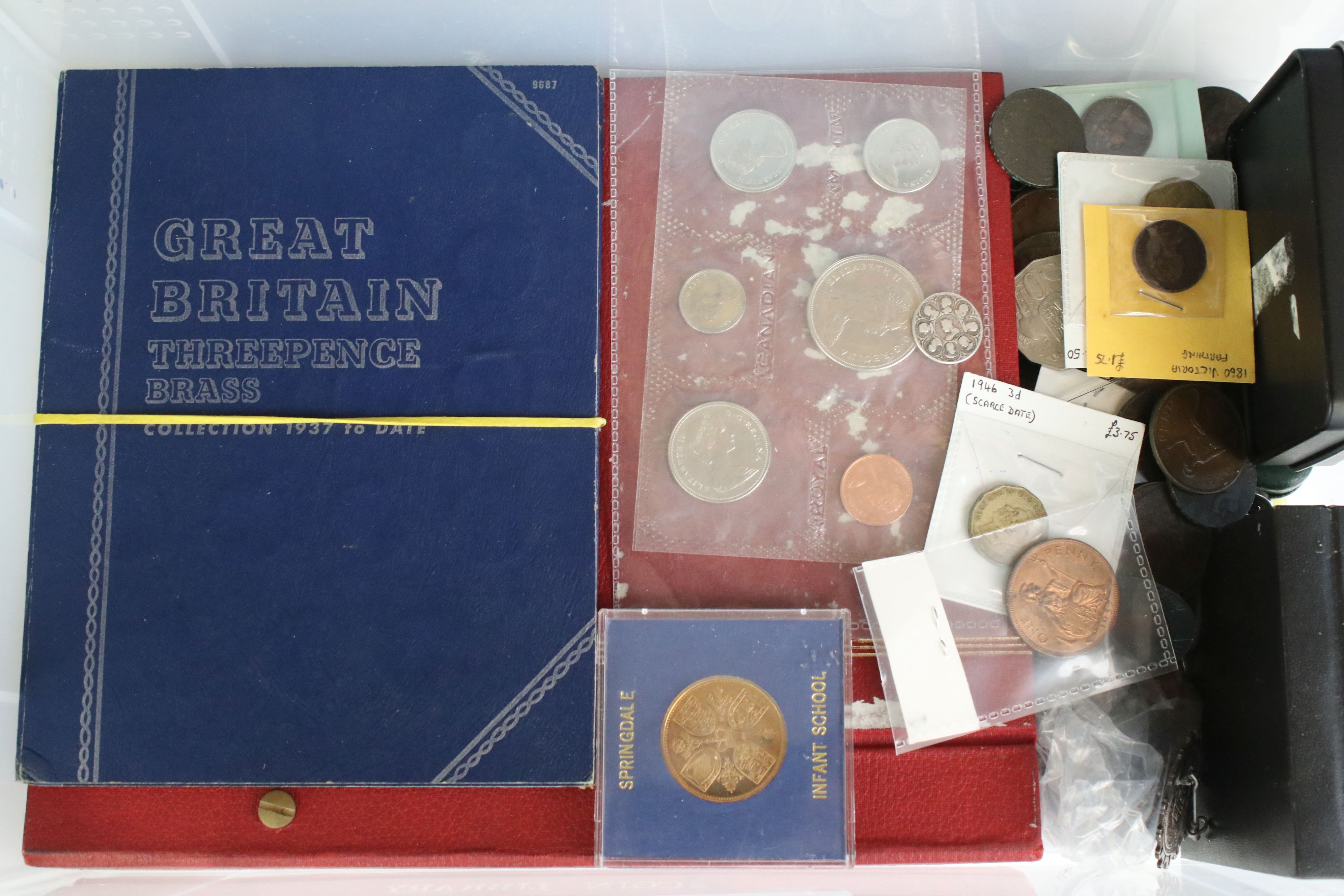A large collection of mixed British & Foreign coins to include a good quantity of pre decimal - Image 8 of 12