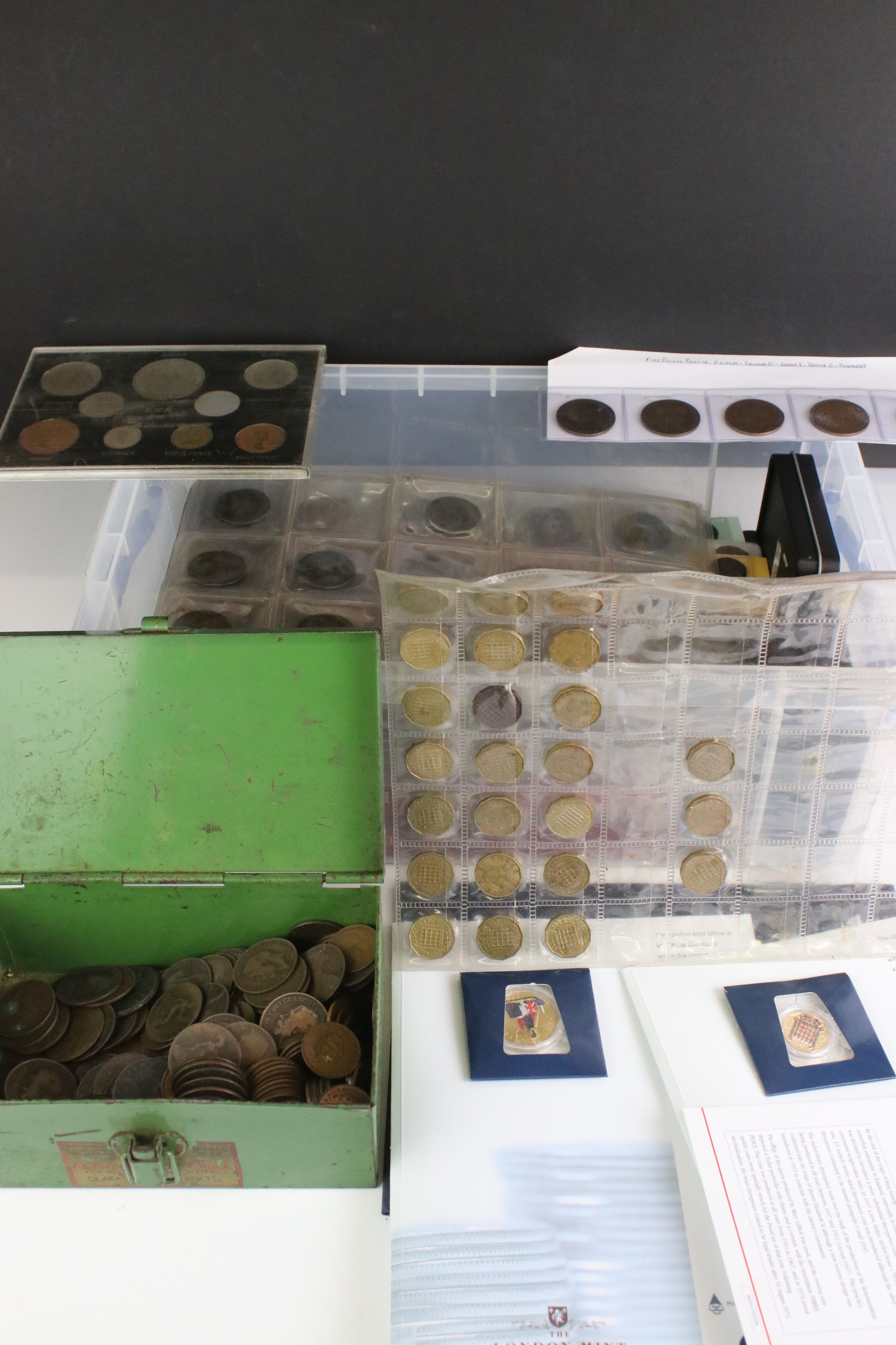 A large collection of mixed British & Foreign coins to include a good quantity of pre decimal