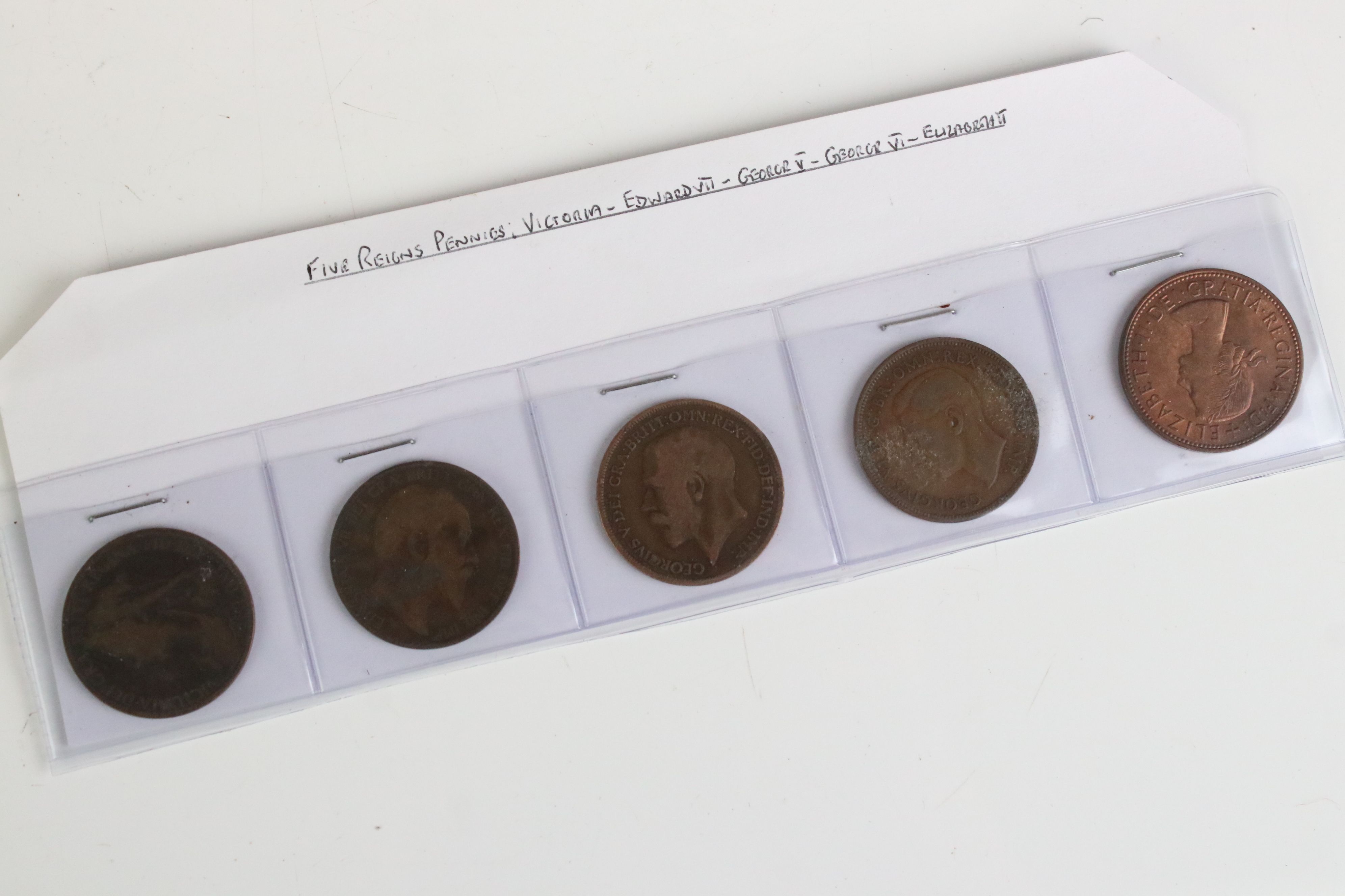 A large collection of mixed British & Foreign coins to include a good quantity of pre decimal - Image 6 of 12