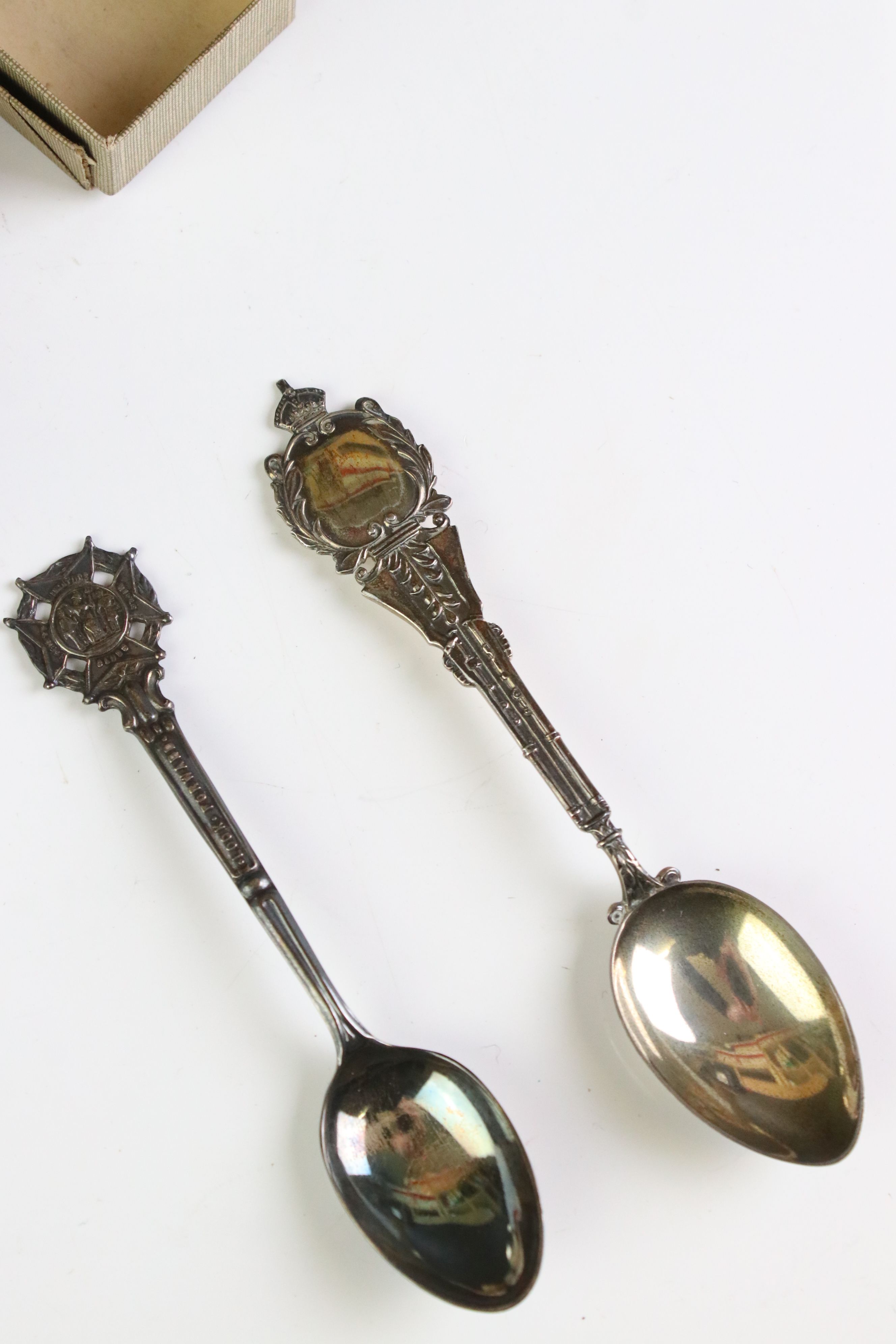 Early 20th century old English pattern silver sauce ladle, monogrammed terminal (17cm long), - Bild 3 aus 5