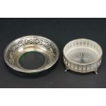 George V silver butter dish with pierced galley decoration, frosted star-cut glass liner, raised