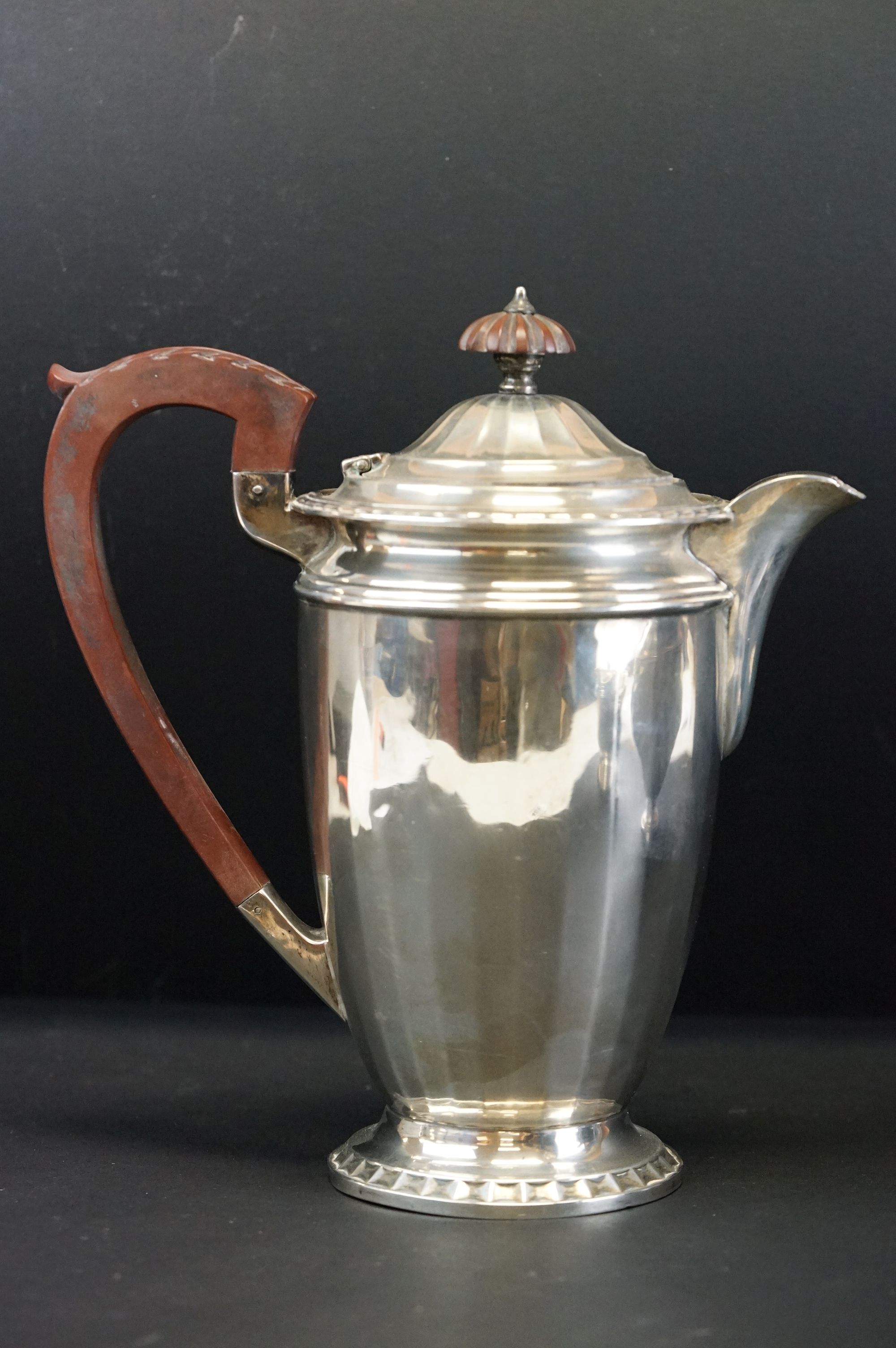 Barker Brothers 1930s silver four piece tea service comprising a teapot, hot water pot, twin-handled - Image 2 of 21