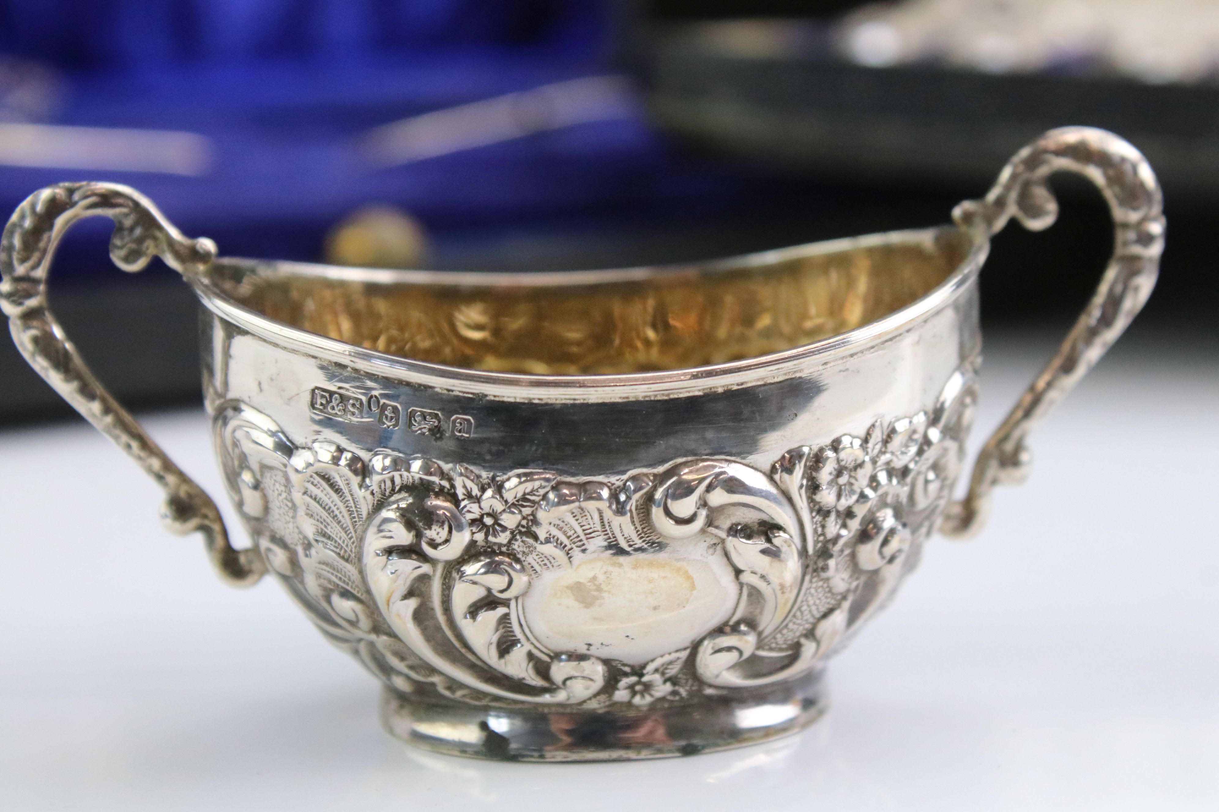 Set of silver fruit knives and forks, cast rose bud decoration to the handles, makers CW - Image 4 of 7