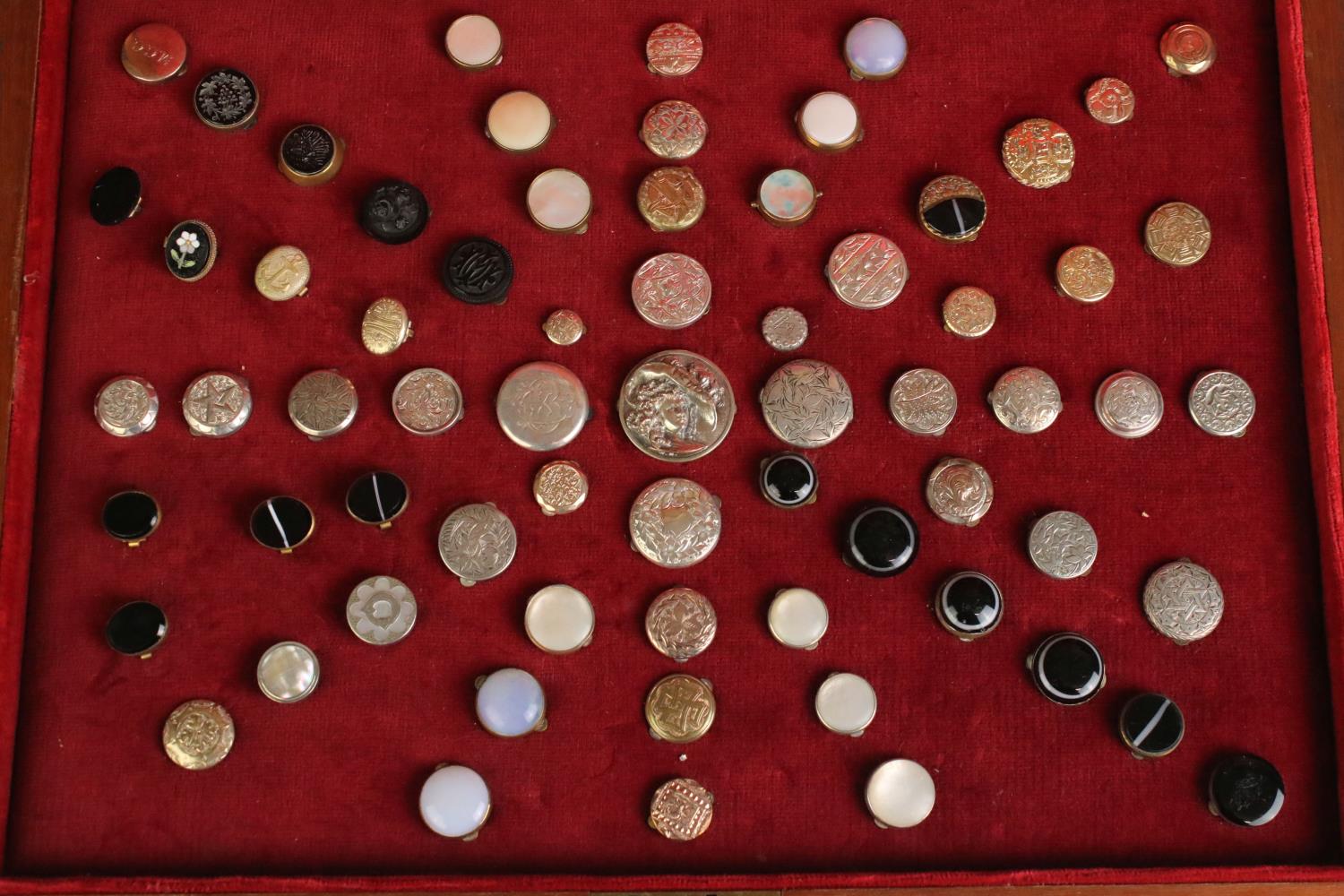 Cased collection of dress studs, to include bulls eye agate, banded agate, mother-of-pearl, pietra - Image 2 of 14