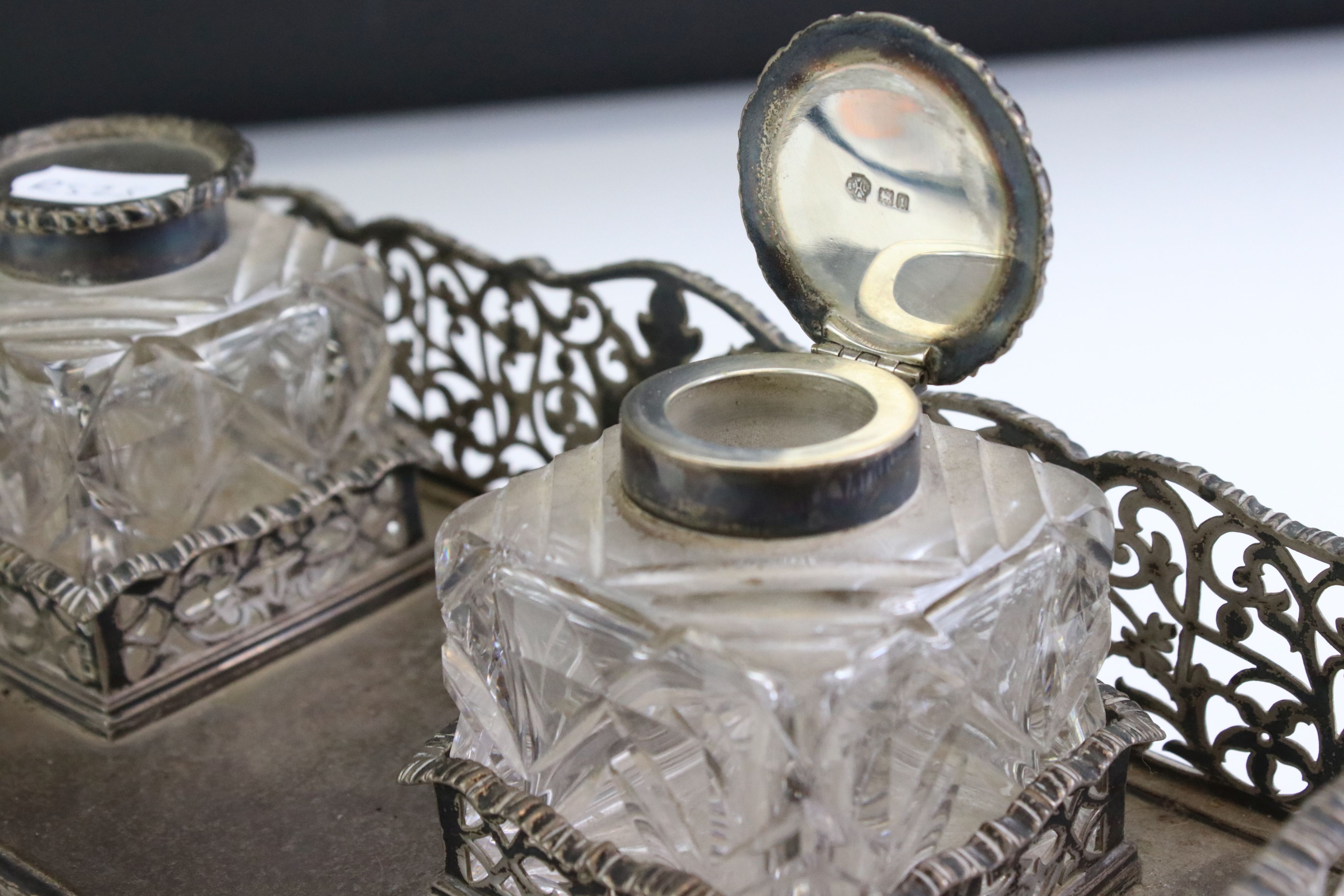 Edwardian silver standish with two cut glass silver topped ink wells, the stand with pierced foliate - Image 7 of 8