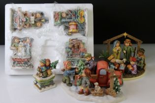 Three Boxed Danbury Mint MJ Hummel Christmas figures / figure sets to include O Holy Night (2016