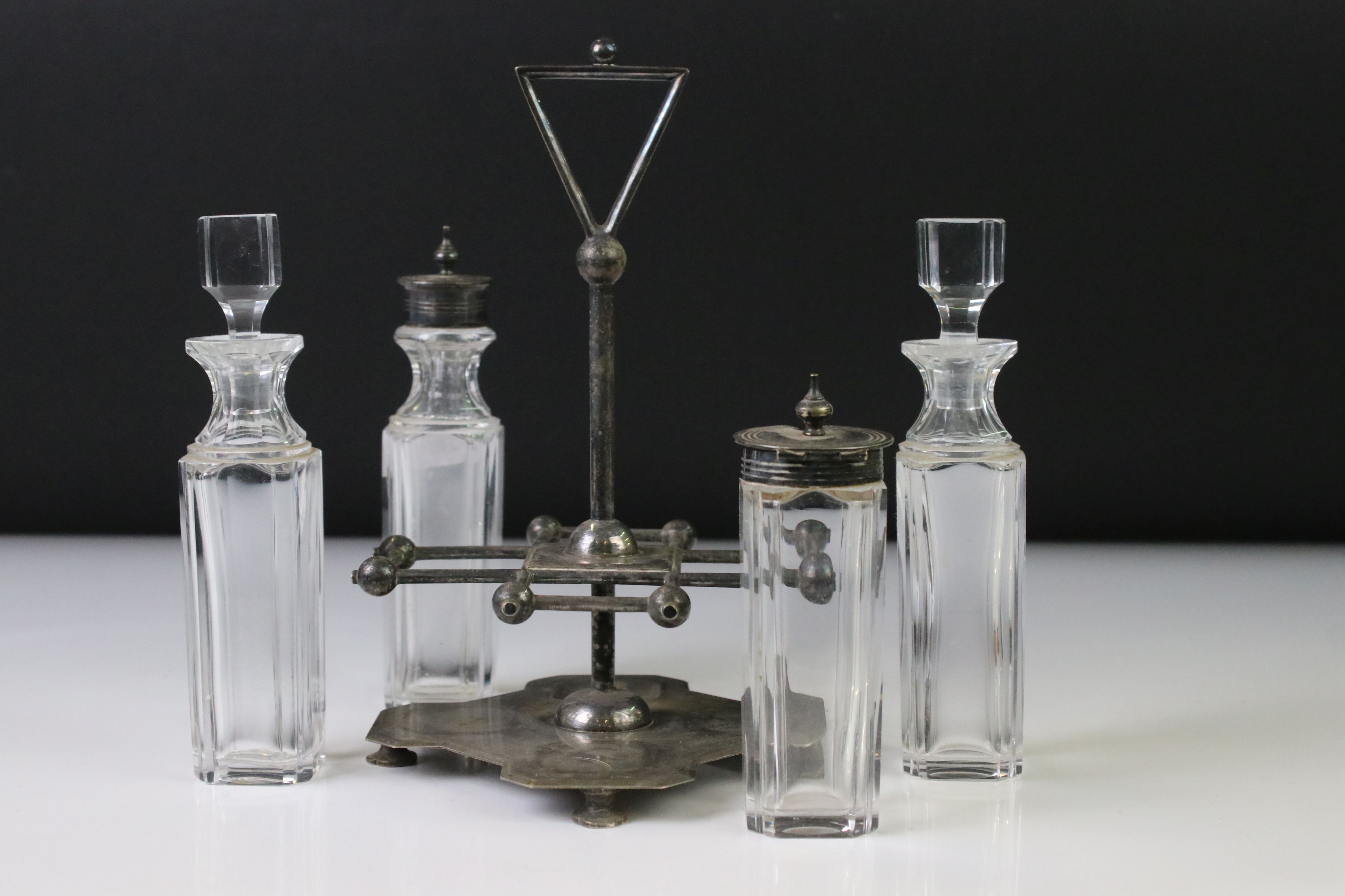 Hukin & Heath silver plate and clear cut crystal glass four piece cruet set on stand, after a design - Image 4 of 7