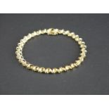 18ct yellow gold and diamond bracelet, 1ct approx. total