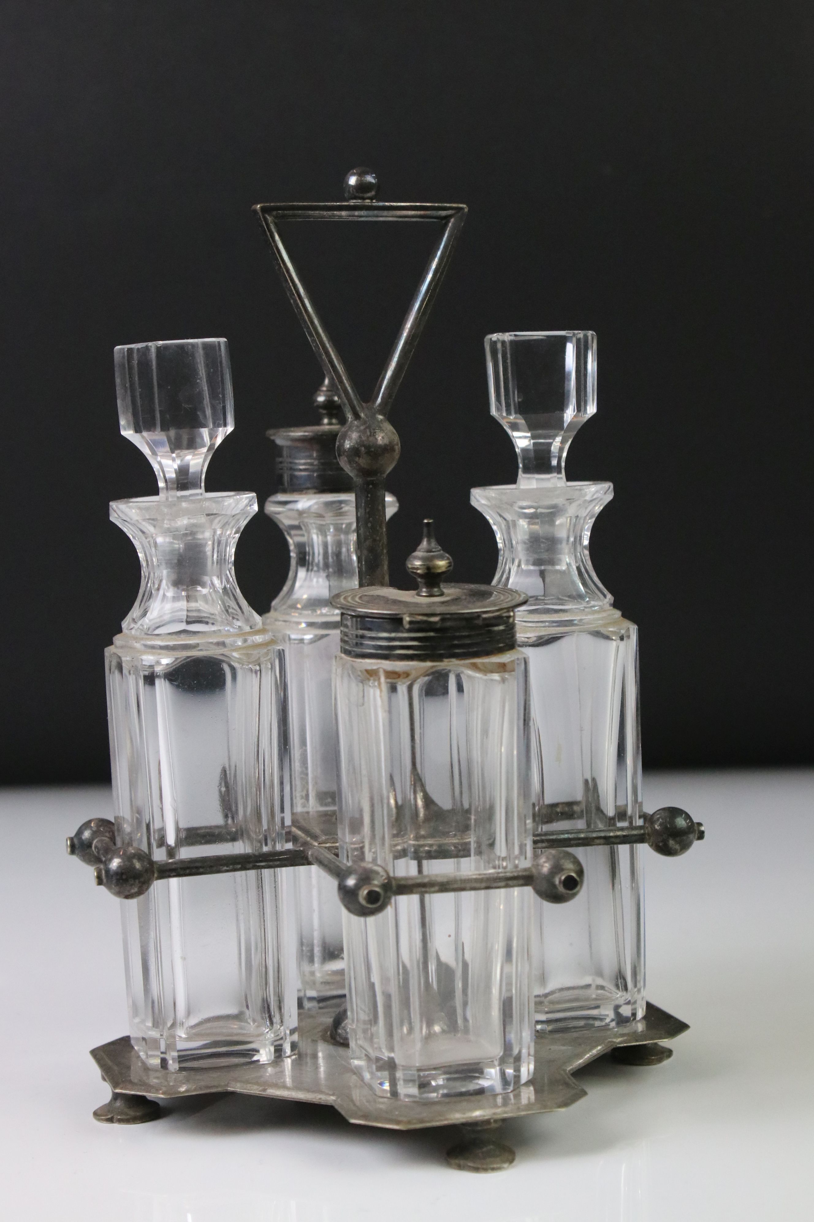 Hukin & Heath silver plate and clear cut crystal glass four piece cruet set on stand, after a design - Image 3 of 7