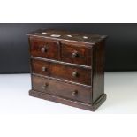 Late 19th / early 20th century miniature oak chest of drawers apprentice piece, with two short