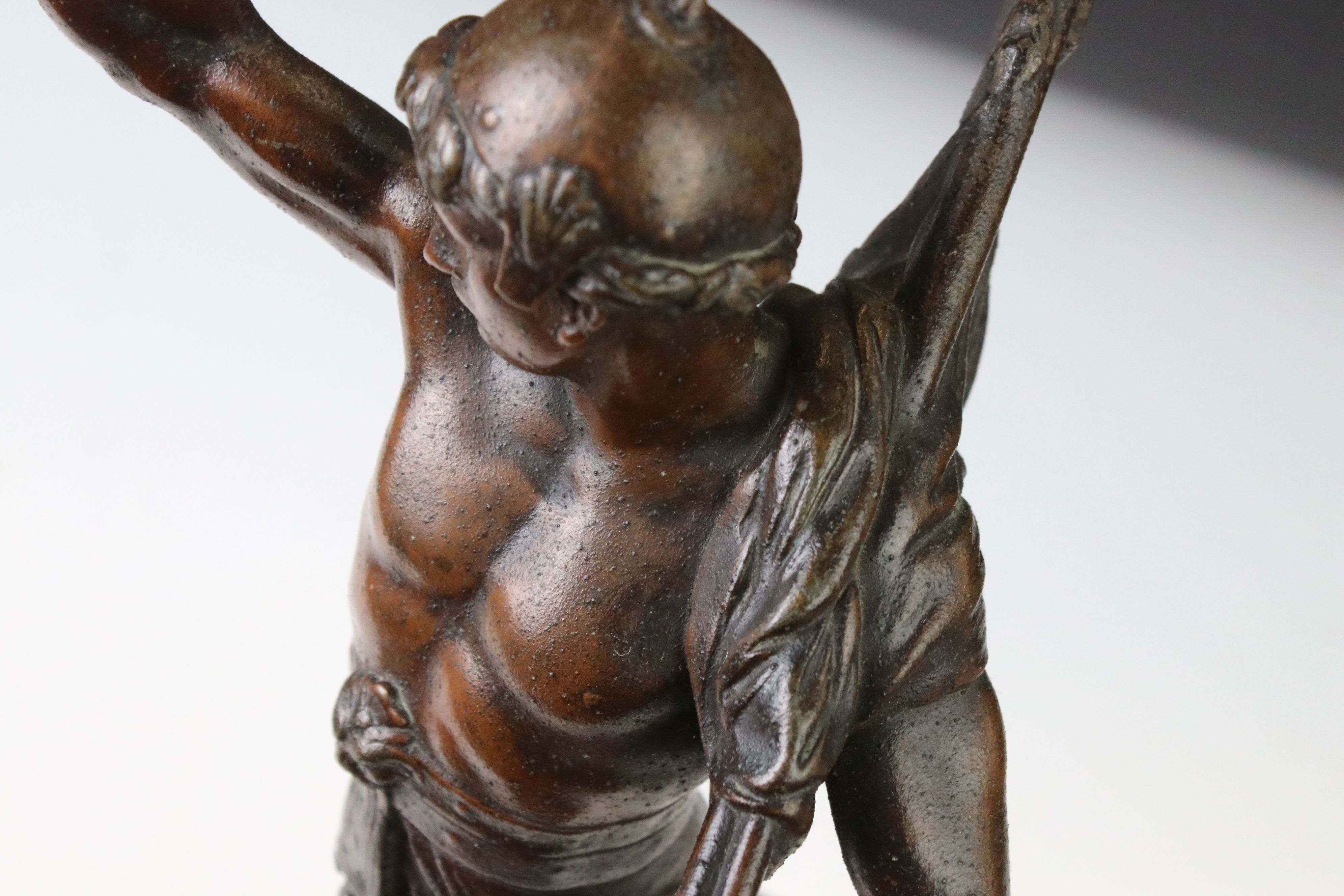 After E. Pirault: A late 19th / early 20th century French spelter table lamp in the form of Victory, - Image 8 of 9