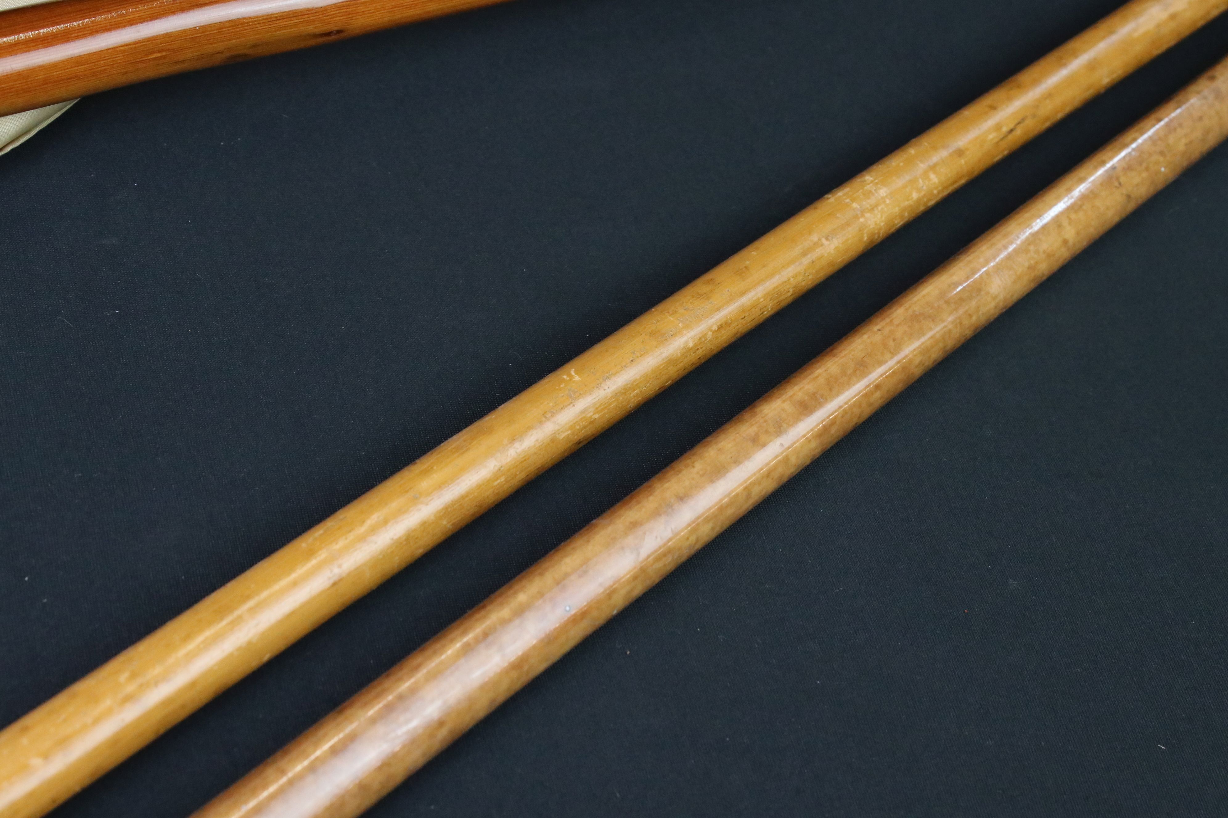 Malacca gold topped walking cane, another Malacca cane with horn handle, one other cane & a - Image 4 of 7