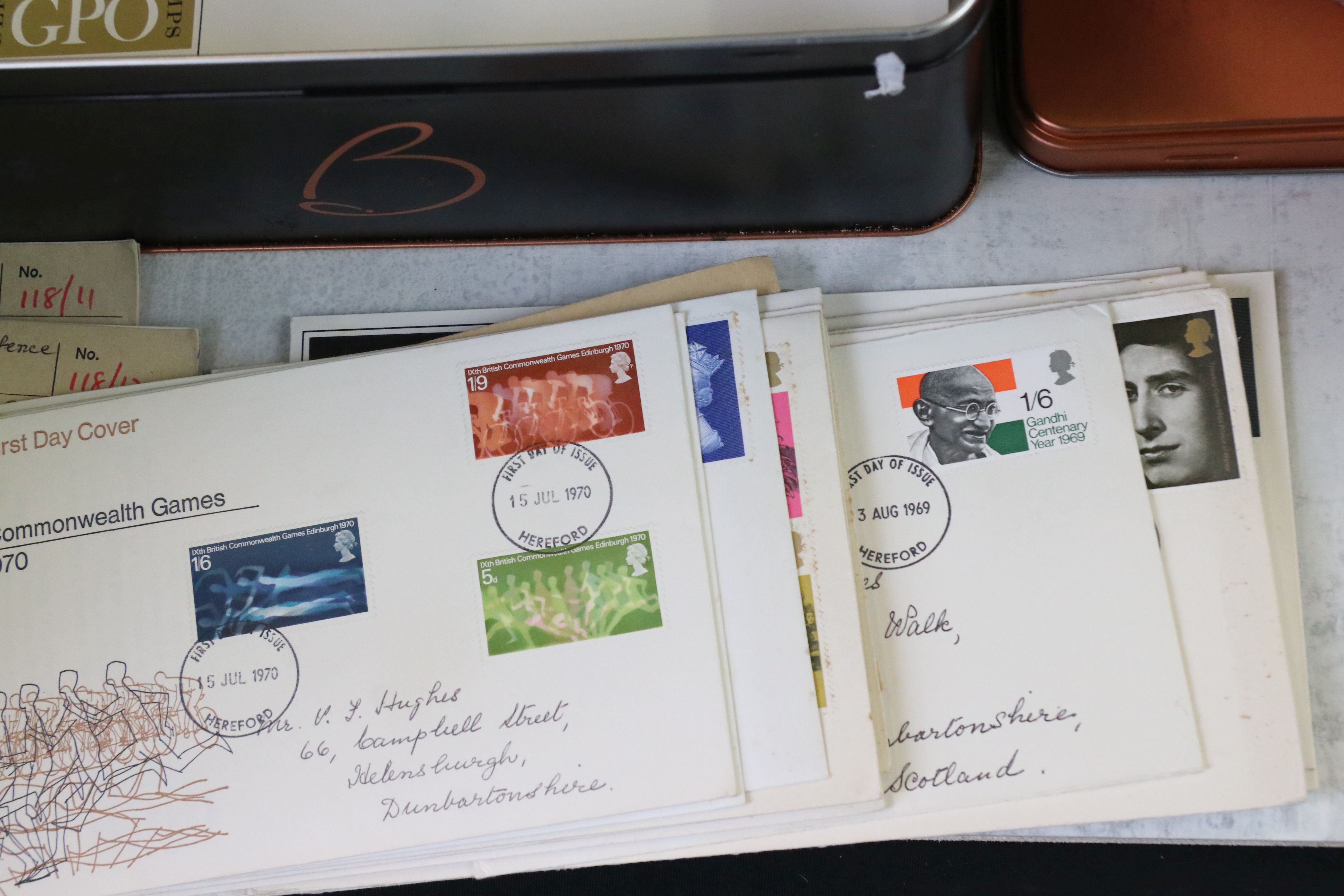 Large quantity of stamps, mostly GB & Commonwealth, loose and on franked envelopes, FDCs, books of - Image 3 of 6