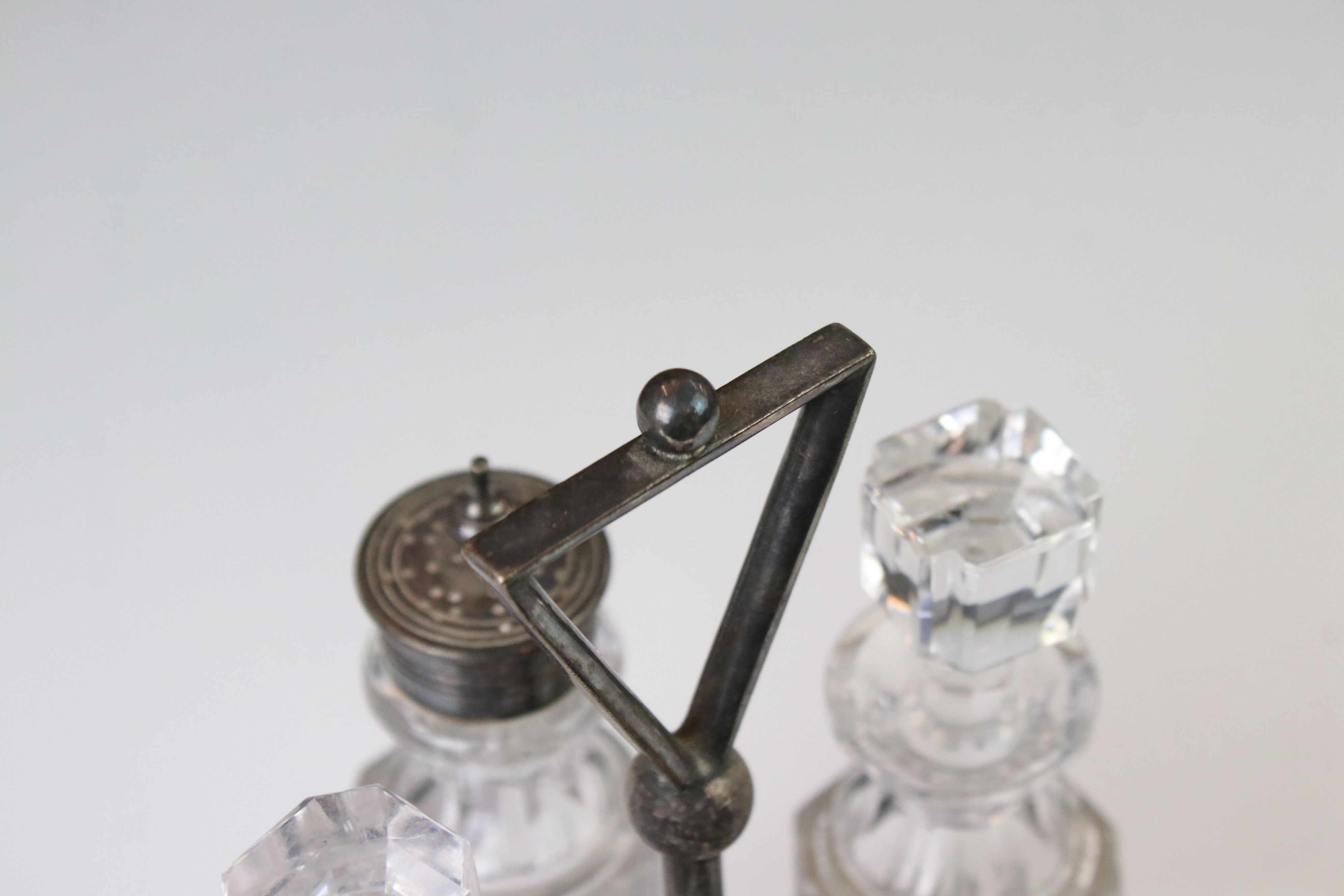 Hukin & Heath silver plate and clear cut crystal glass four piece cruet set on stand, after a design - Image 2 of 7