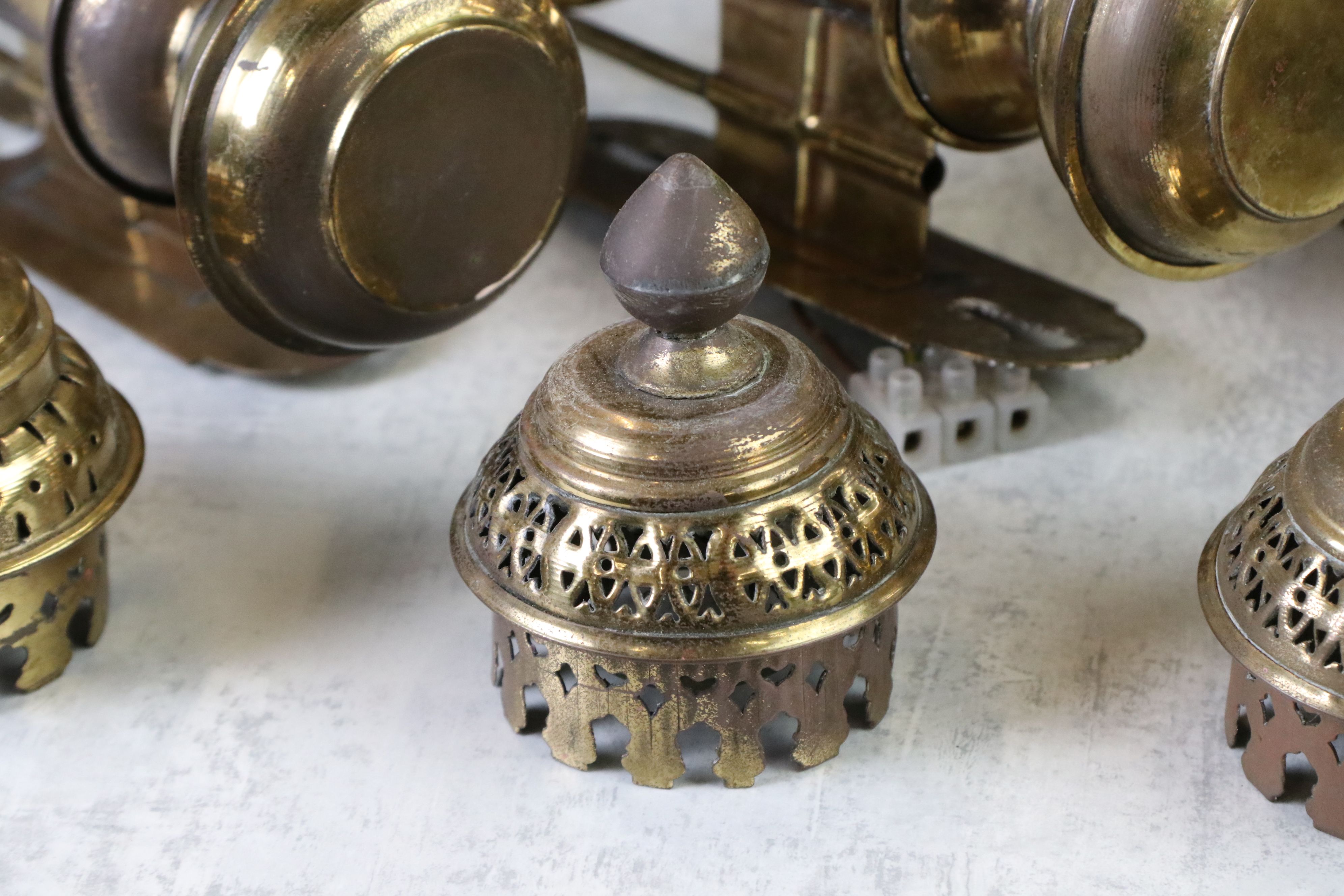 Three Brass ' GWR ' Wall Mounted Railway Carriage Oil Lamps, two with the glass chimneys, 27cm high - Image 4 of 4