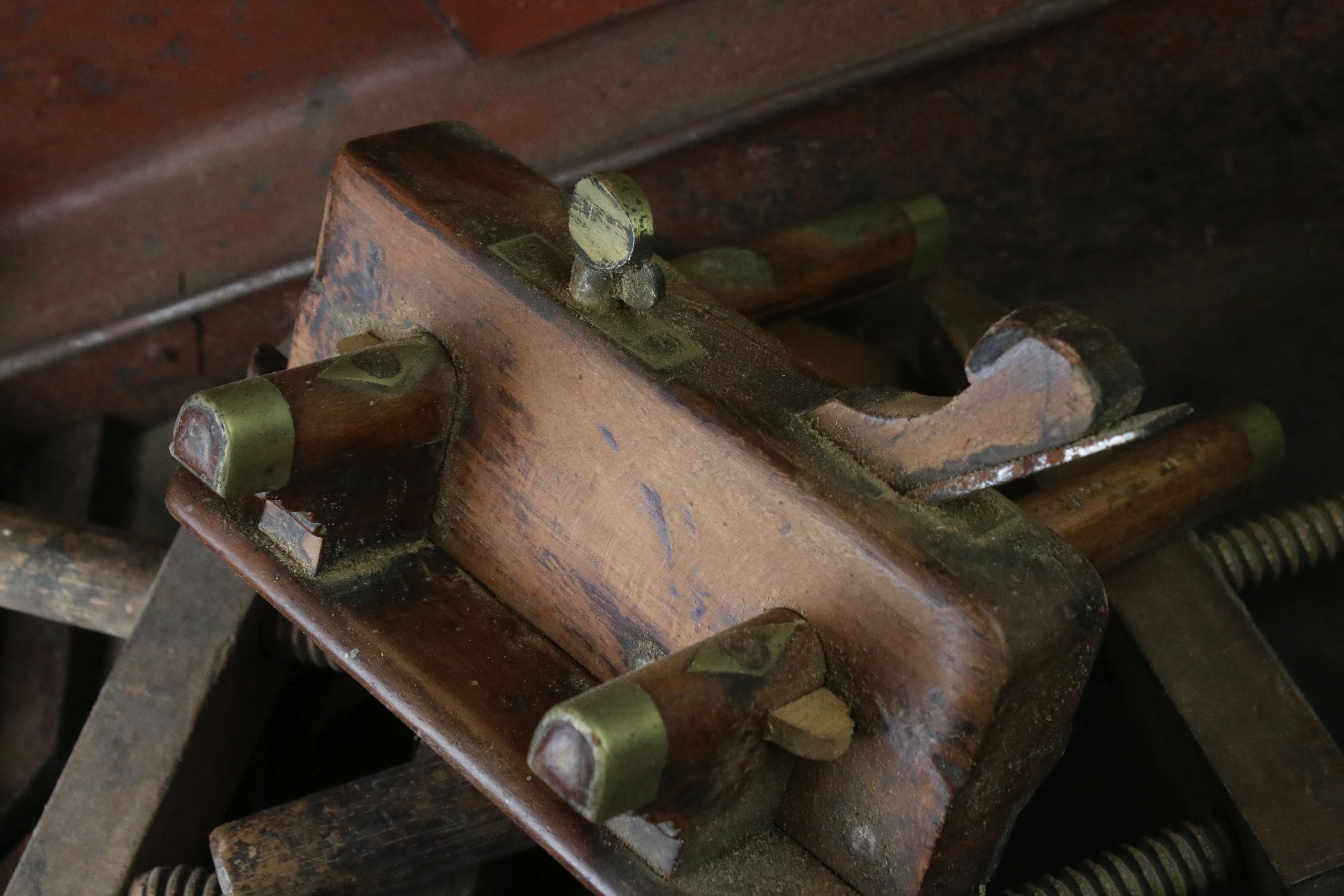 19th / Early 20th century Wooden Plough Plane with brass mounts together with five further Wooden - Image 2 of 4