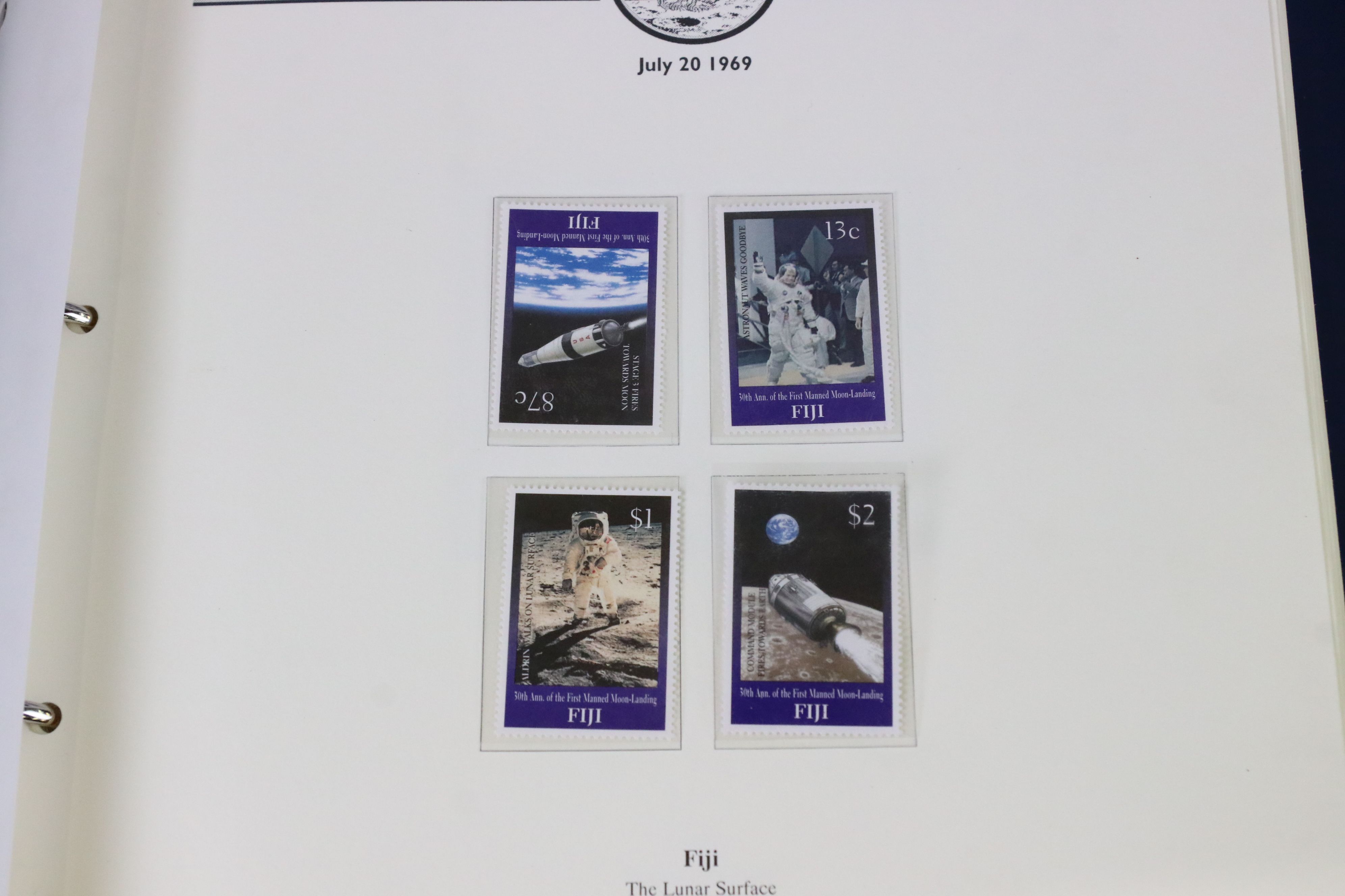 Collection of mostly Commonwealth stamps in binders, to include 200th Anniversary of Manned Flight - Image 6 of 15