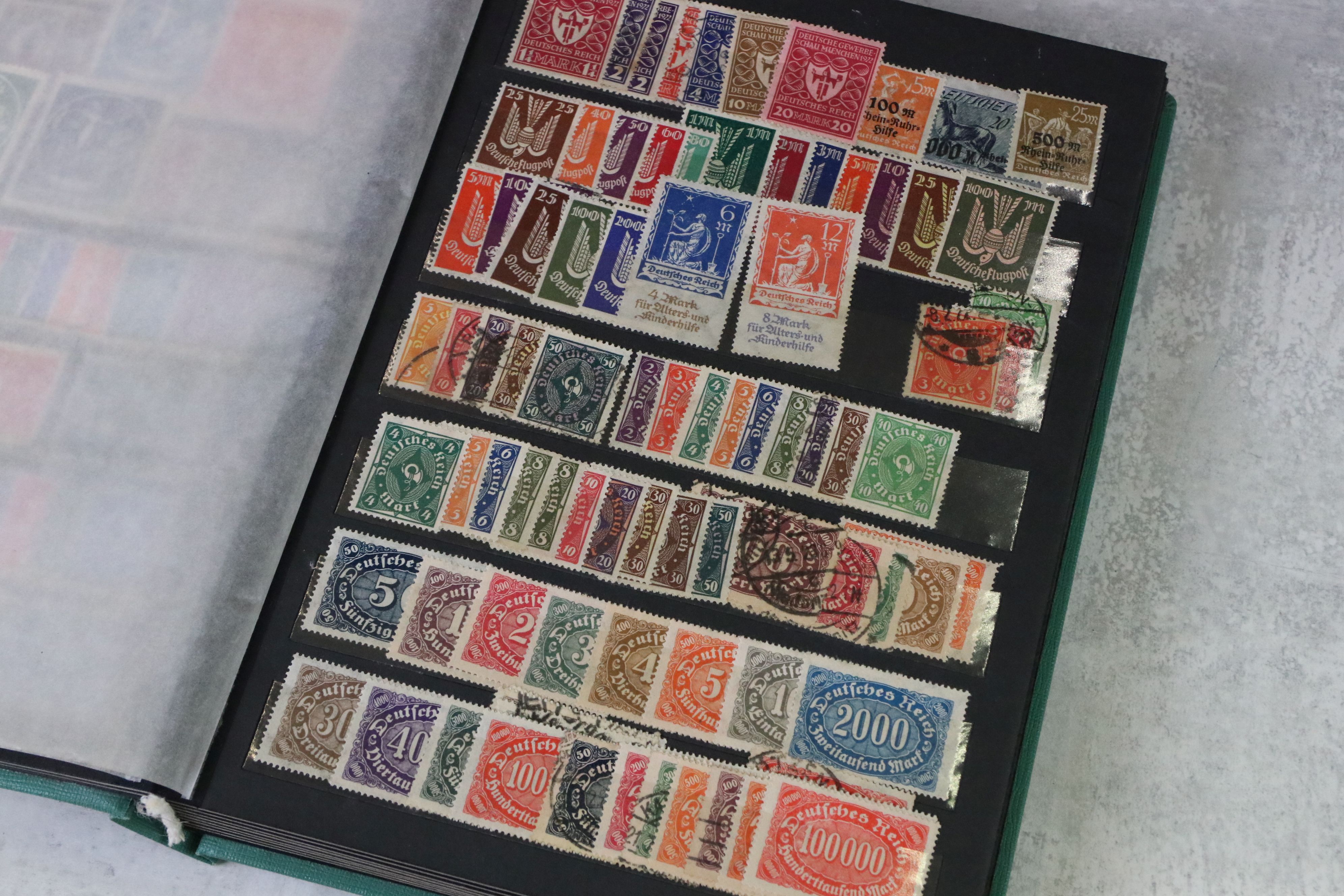 A Large Concise Collection Of World War One And World War Two German Stamps To Include Many Mint - Image 2 of 7