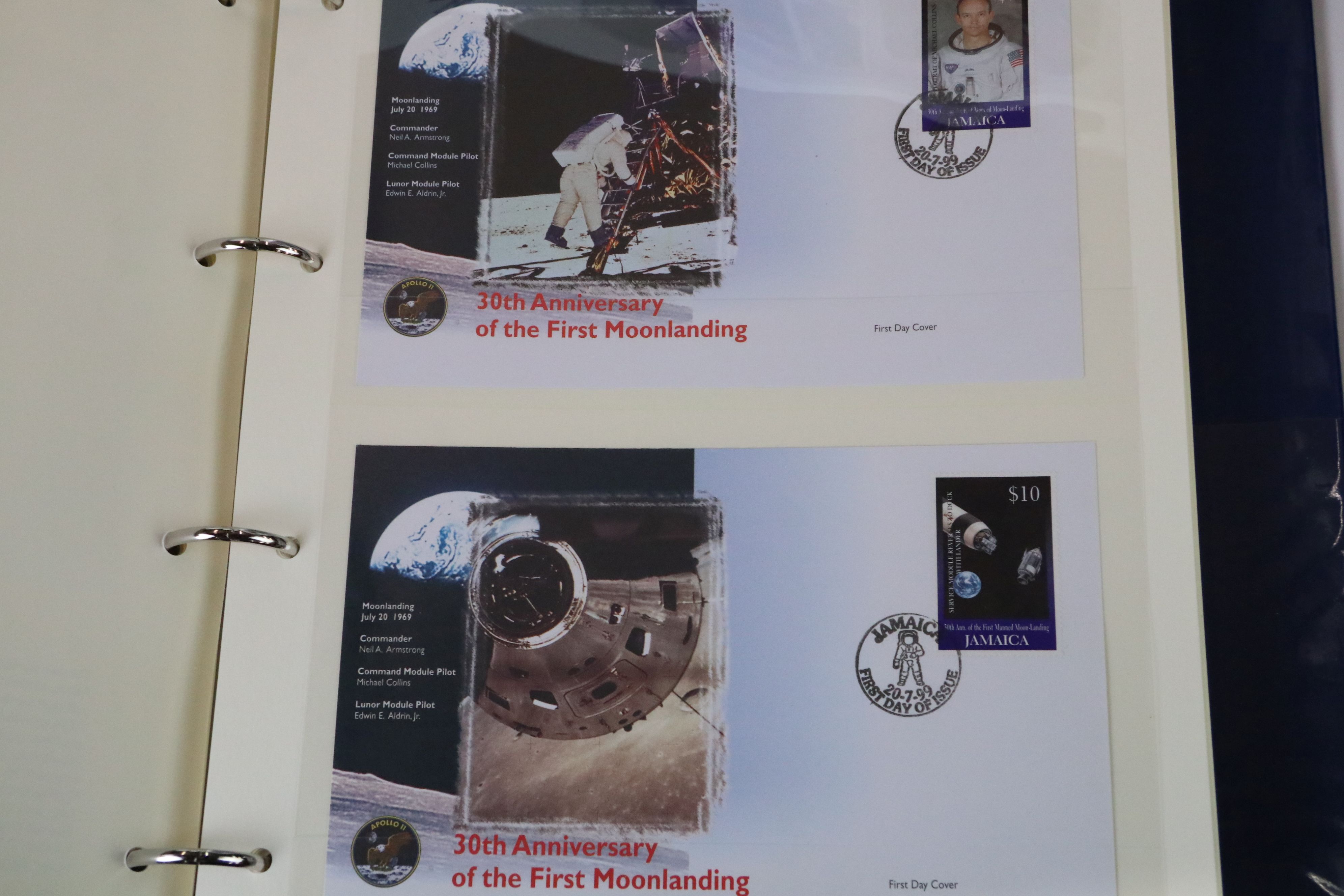 Collection of mostly Commonwealth stamps in binders, to include 200th Anniversary of Manned Flight - Image 9 of 15