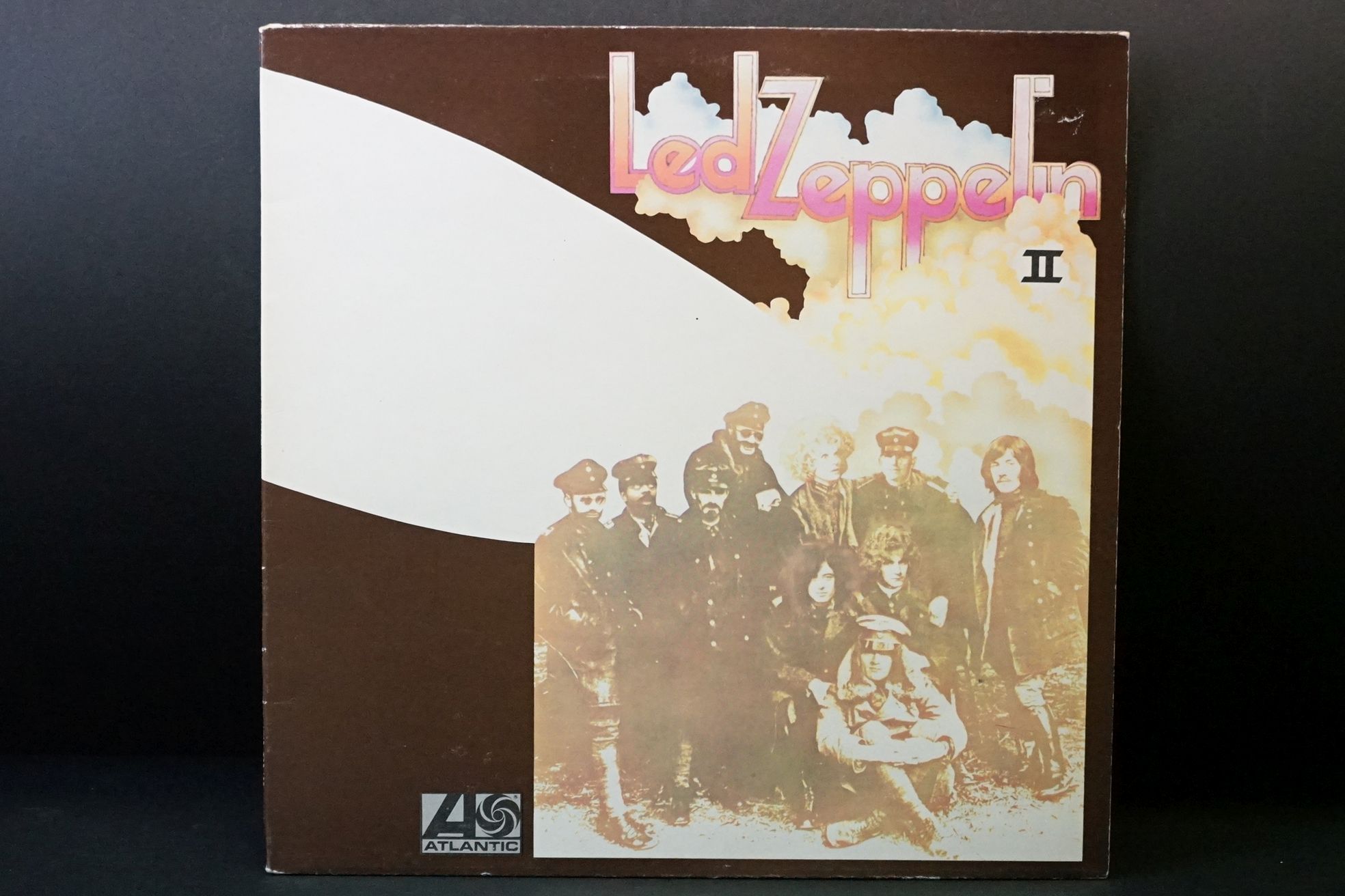 Vinyl - 3 Led Zeppelin LPs to include One (588171) Warner Bros / Arts / Jewel Music publishing - Image 5 of 14