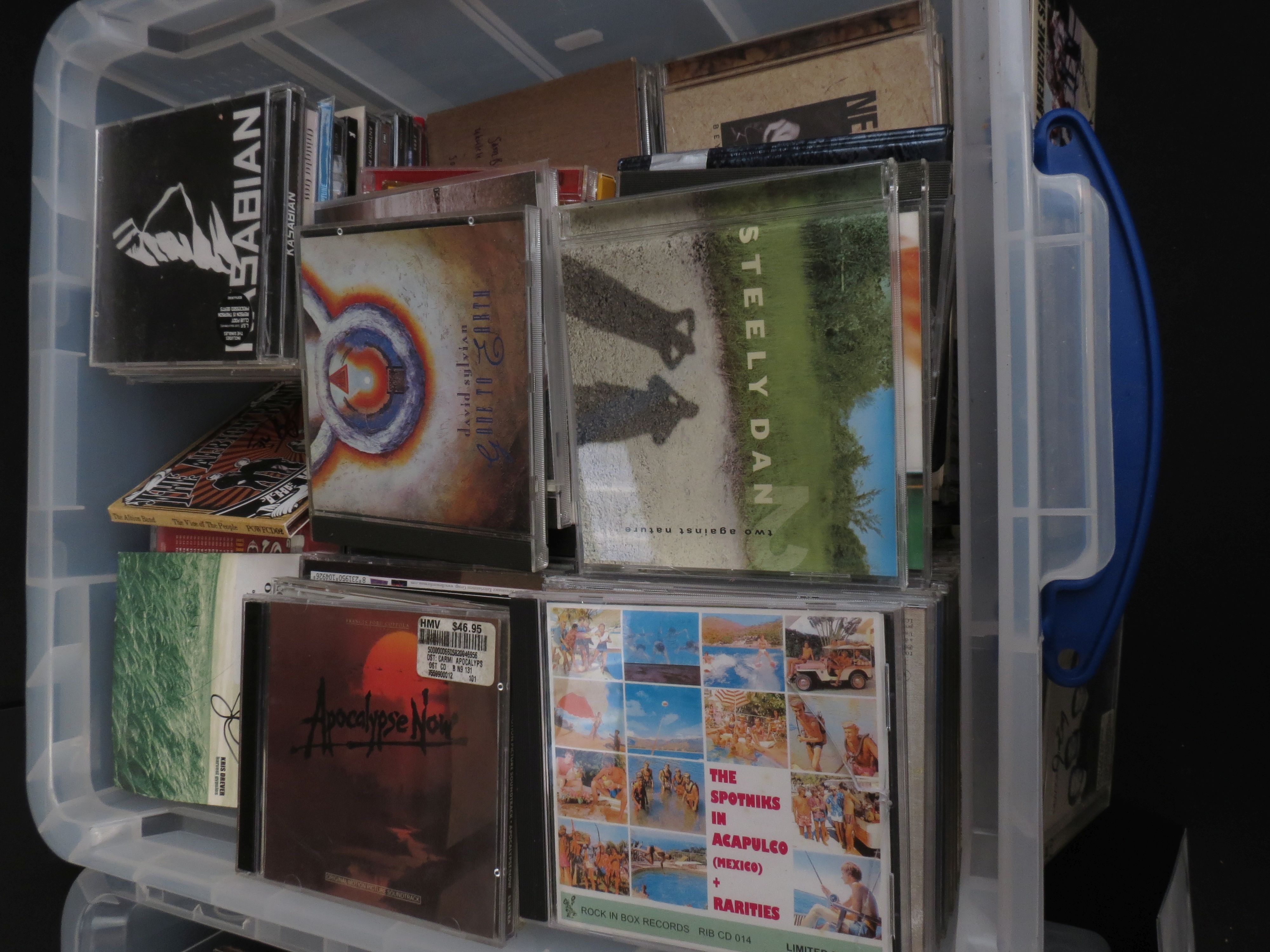 CDs - Around 500 various CDs featuring signed examples, spanning the genres, artists include - Image 4 of 7