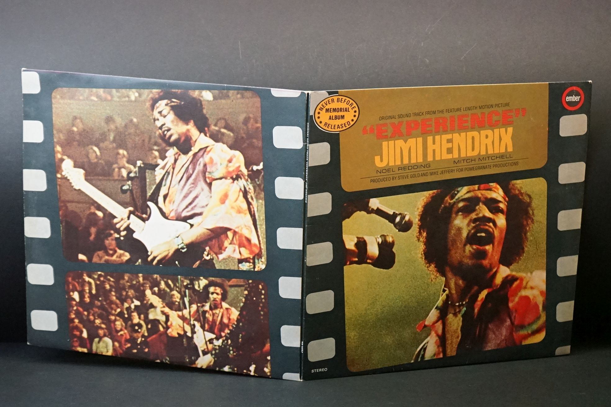 Vinyl - 7 Jimi Hendrix LPs to include Rainbow Bridge (soundtrack), Smash Hits, Isle Of Wight, Band - Image 17 of 21